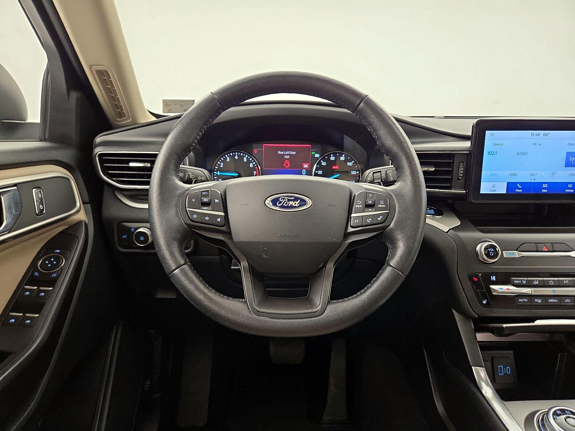 Thumbnail: 2020 Ford Explorer - 10