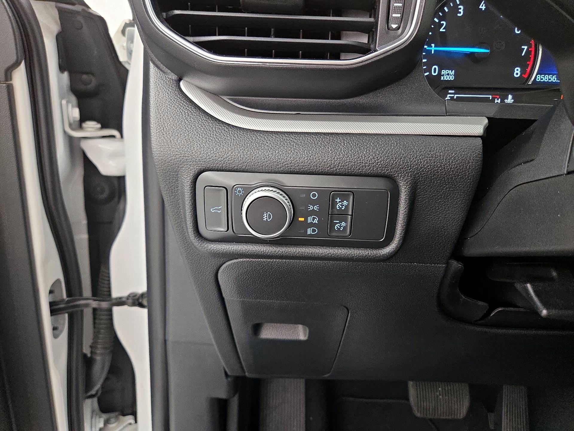 Thumbnail: 2020 Ford Explorer - 13