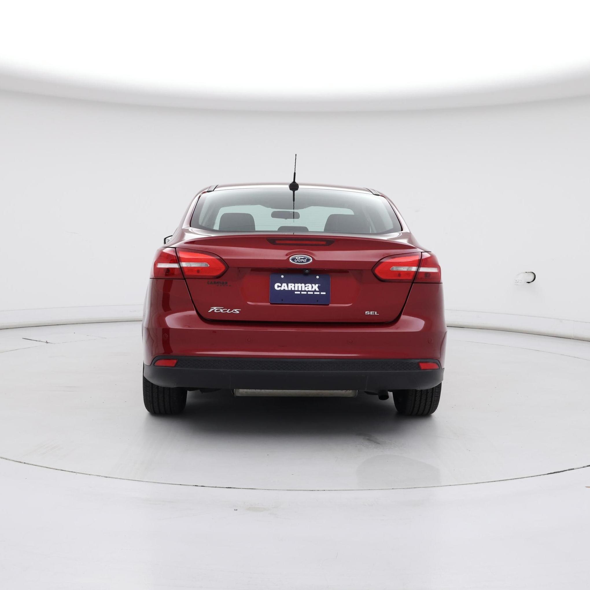 Thumbnail: 2017 Ford Focus - 6