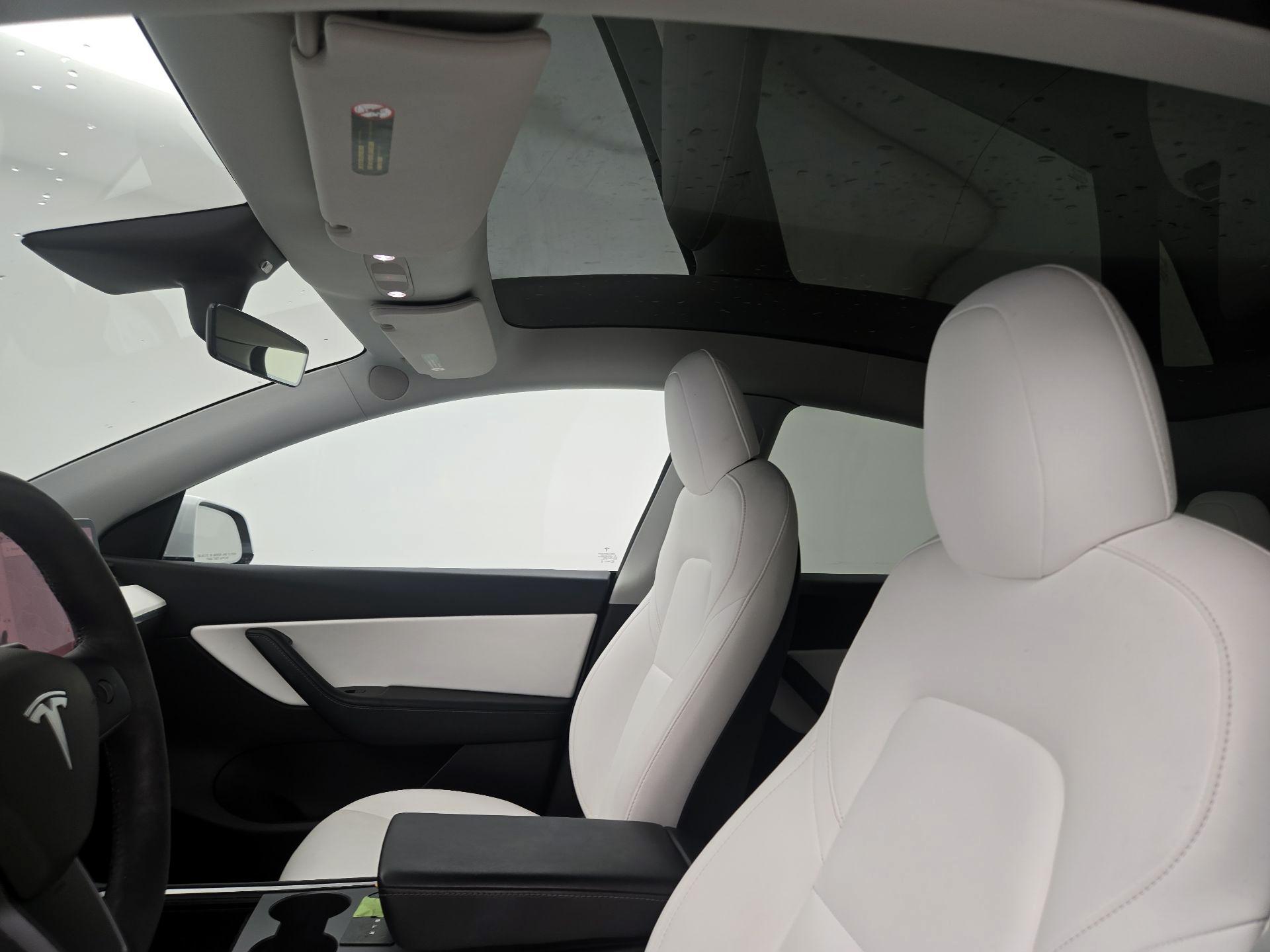 Thumbnail: 2021 Tesla Model Y - 19