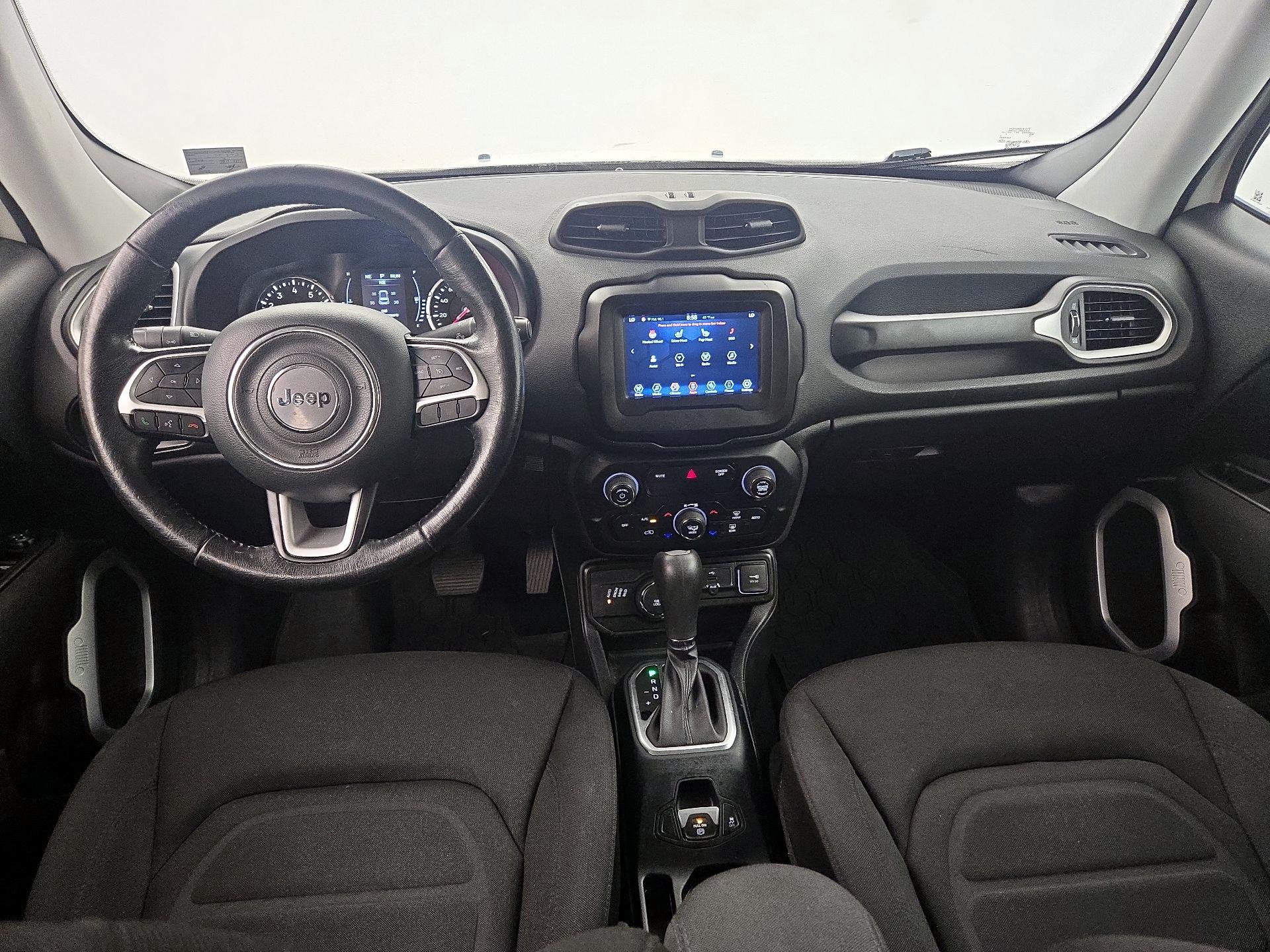 Thumbnail: 2020 Jeep Renegade - 9