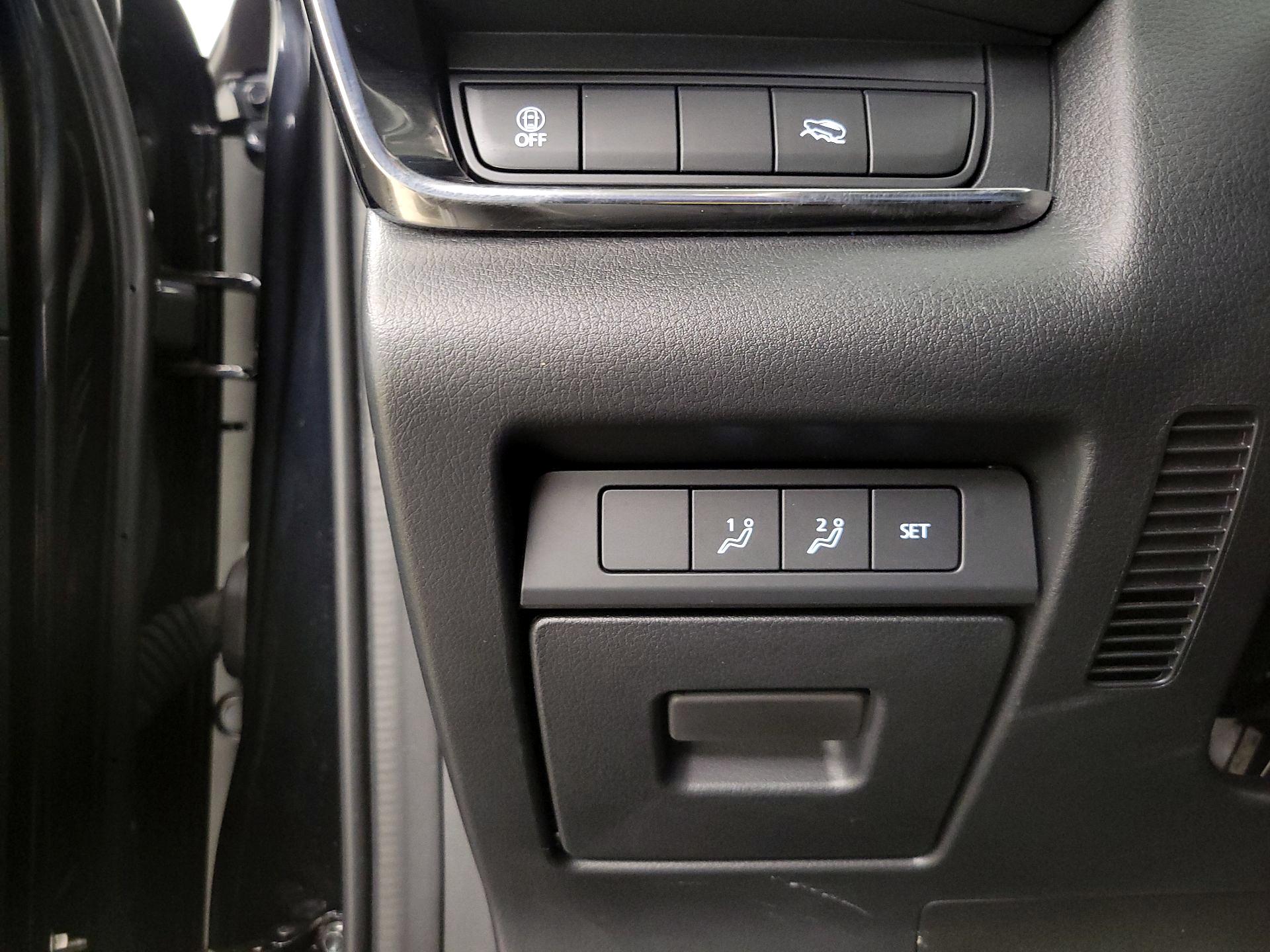 Thumbnail: 2023 Mazda CX-30 - 13