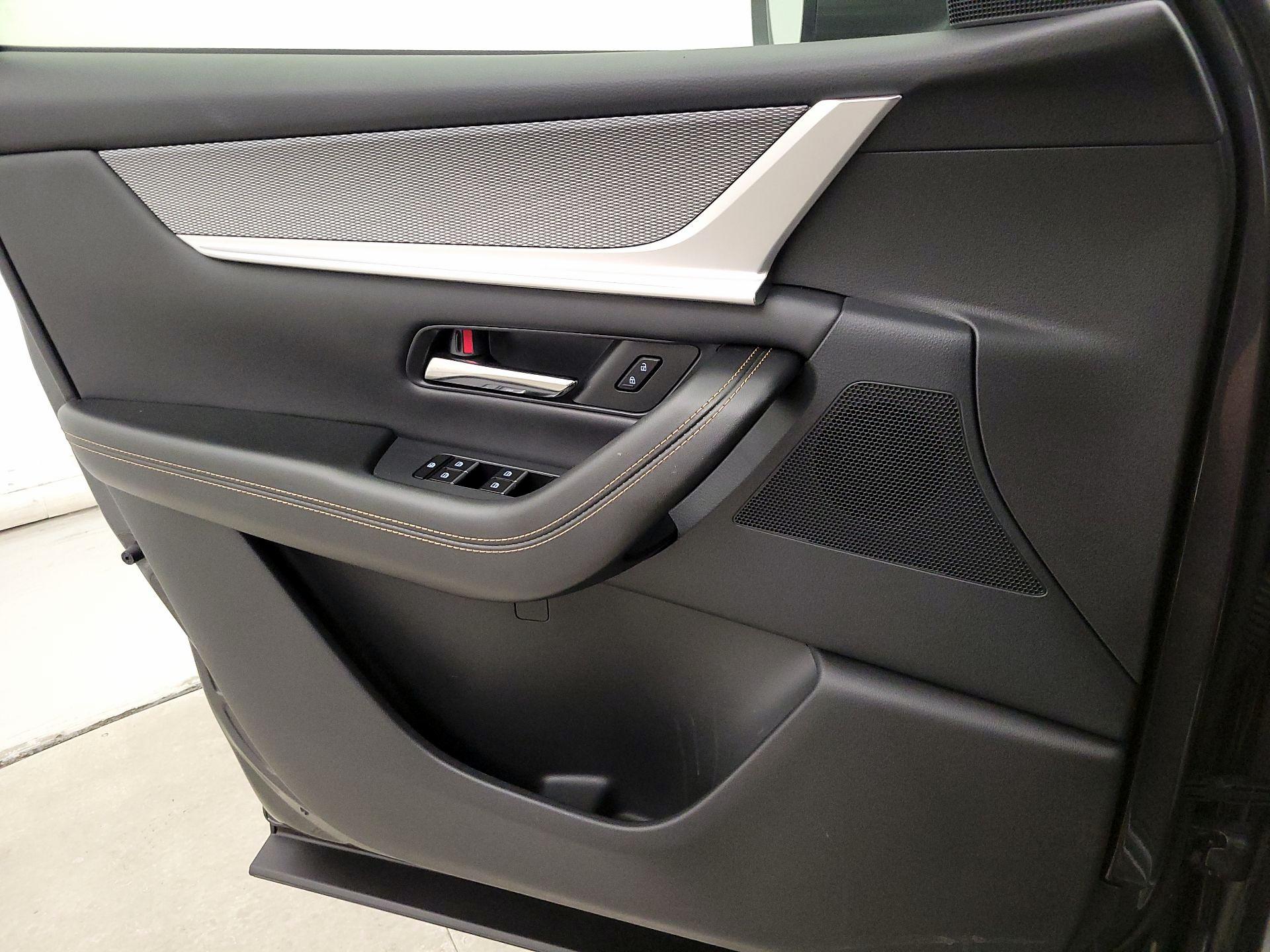 Thumbnail: 2024 Mazda CX-90 - 12