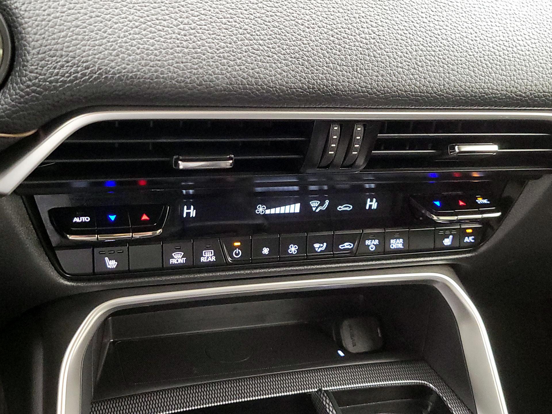 Thumbnail: 2024 Mazda CX-90 - 16