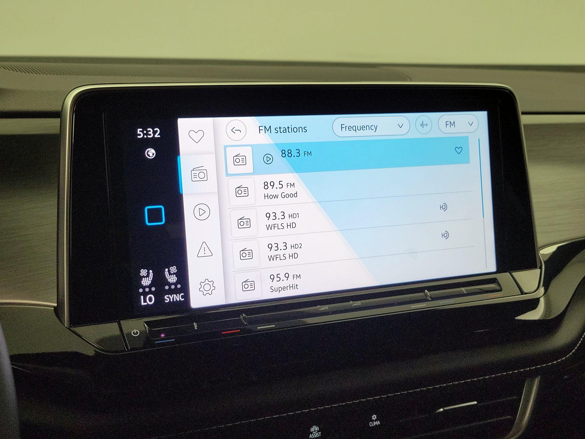 Thumbnail: 2024 Volkswagen Atlas - 15