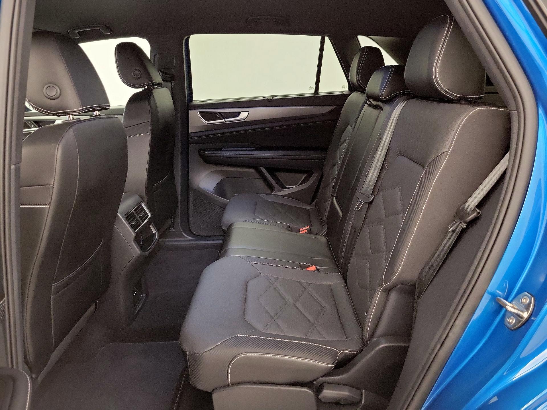 Thumbnail: 2024 Volkswagen Atlas - 19