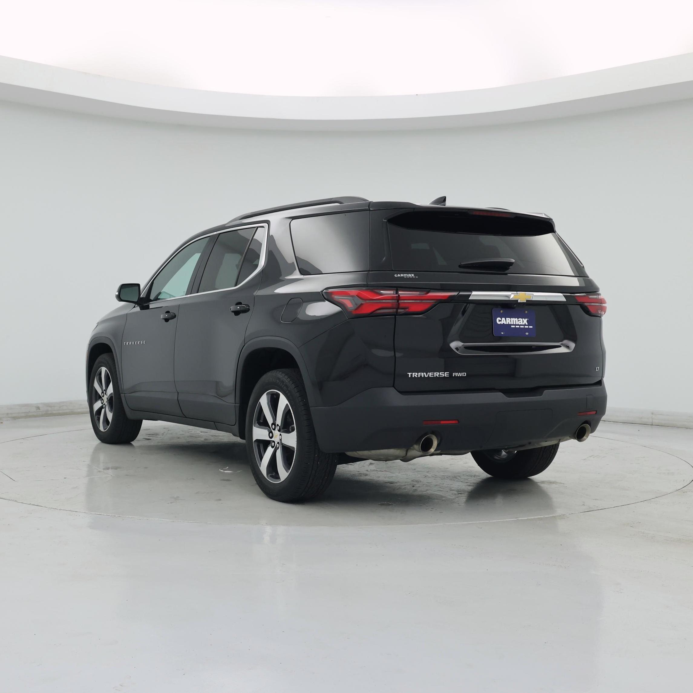 Thumbnail: 2023 Chevrolet Traverse - 2