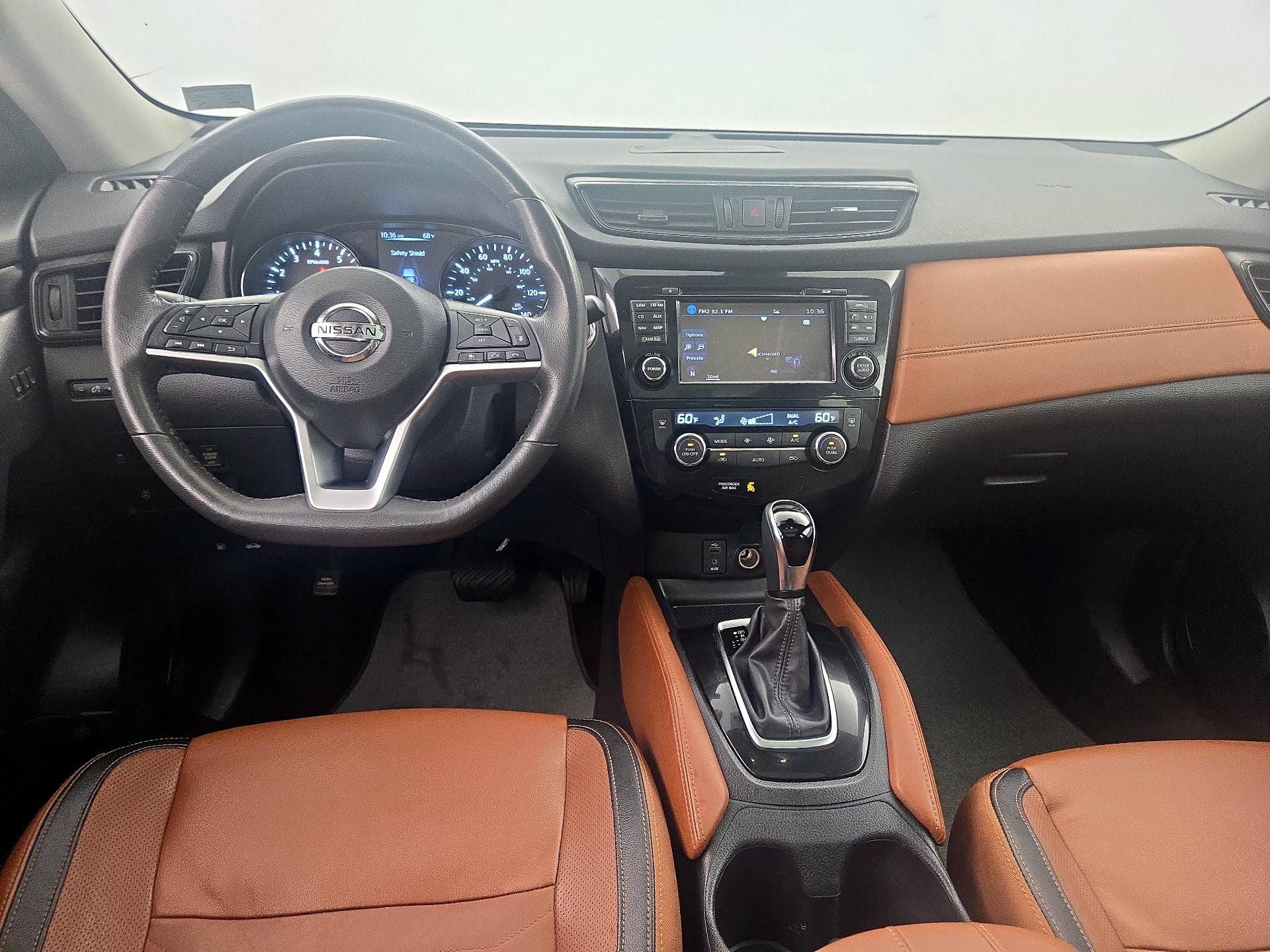 Thumbnail: 2017 Nissan Rogue - 9