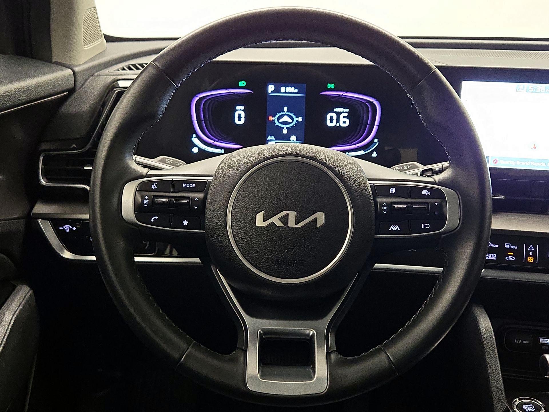 Thumbnail: 2023 Kia Sportage - 10