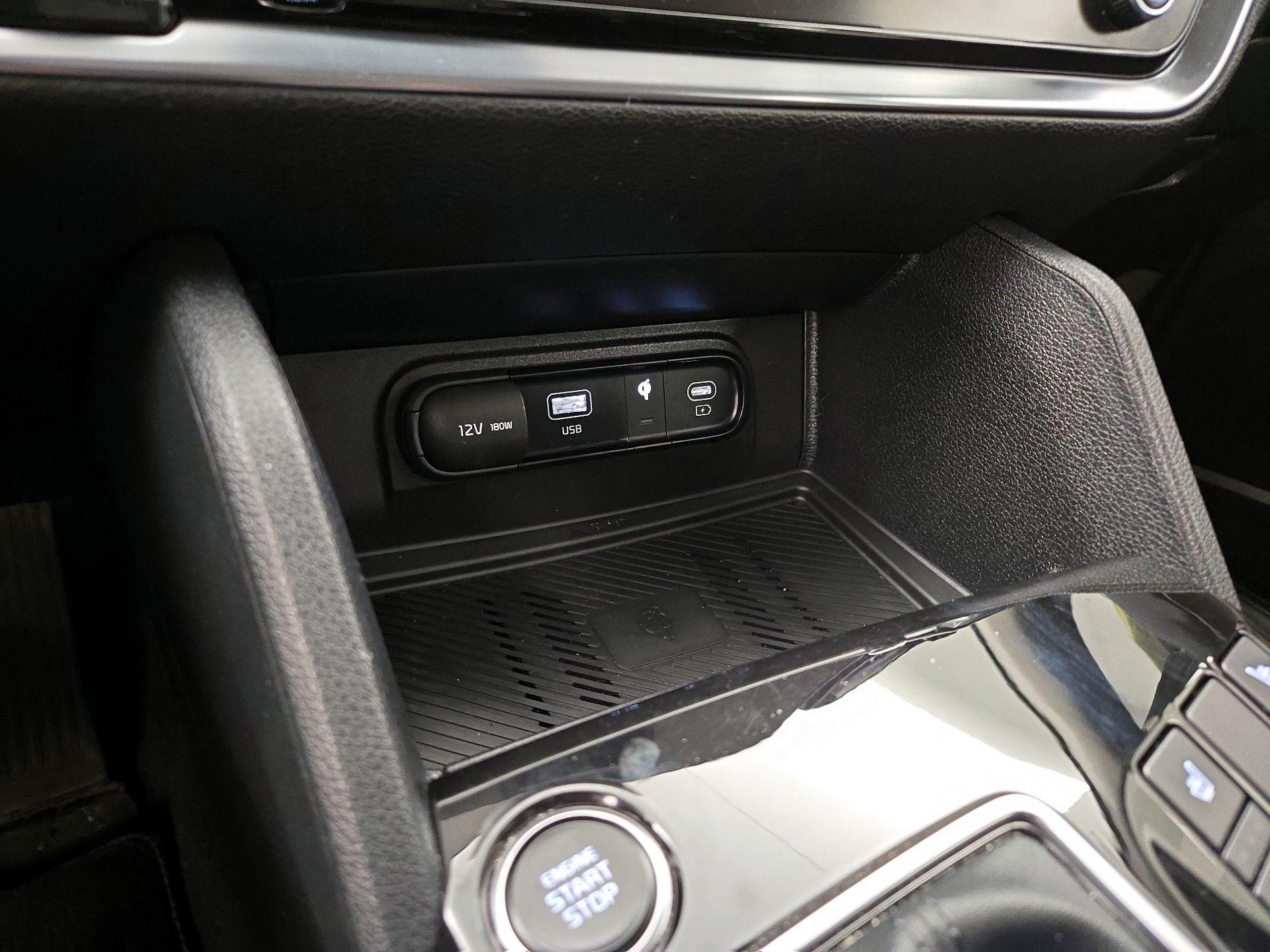 Thumbnail: 2023 Kia Sportage - 19