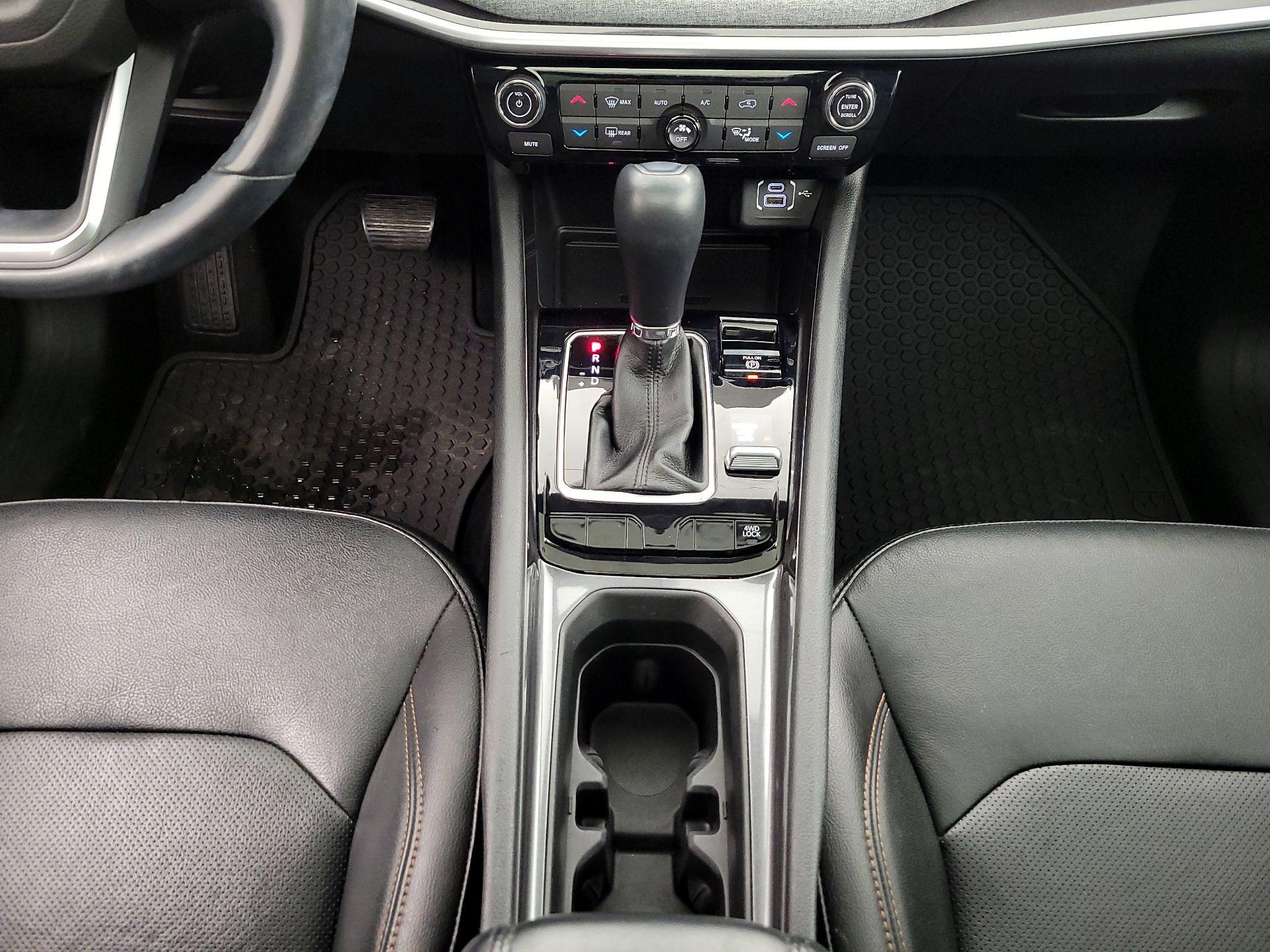 Thumbnail: 2022 Jeep Compass - 17