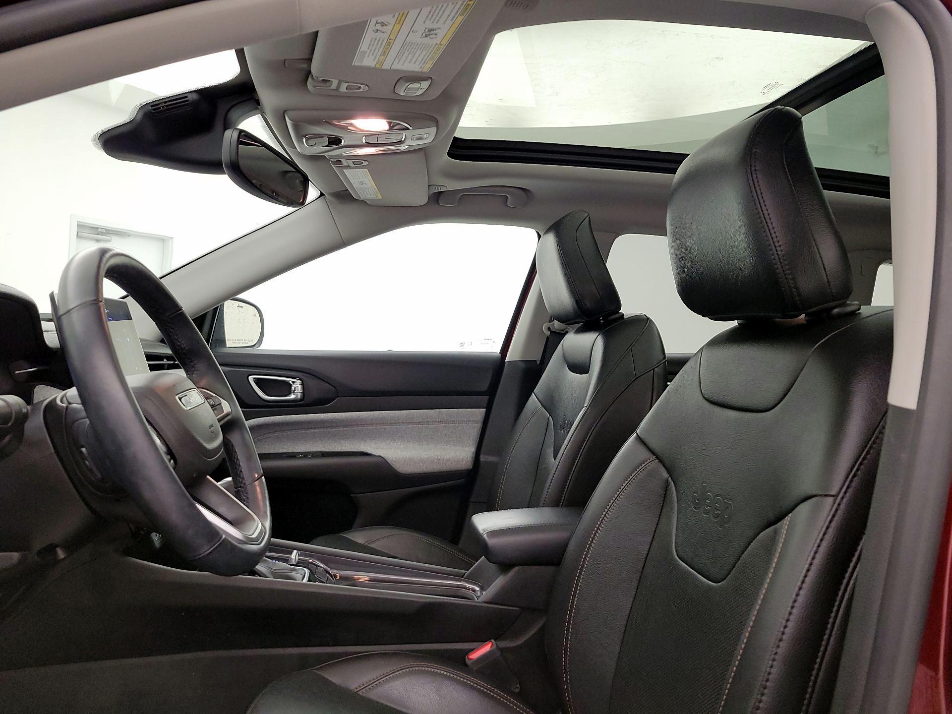 Thumbnail: 2022 Jeep Compass - 19