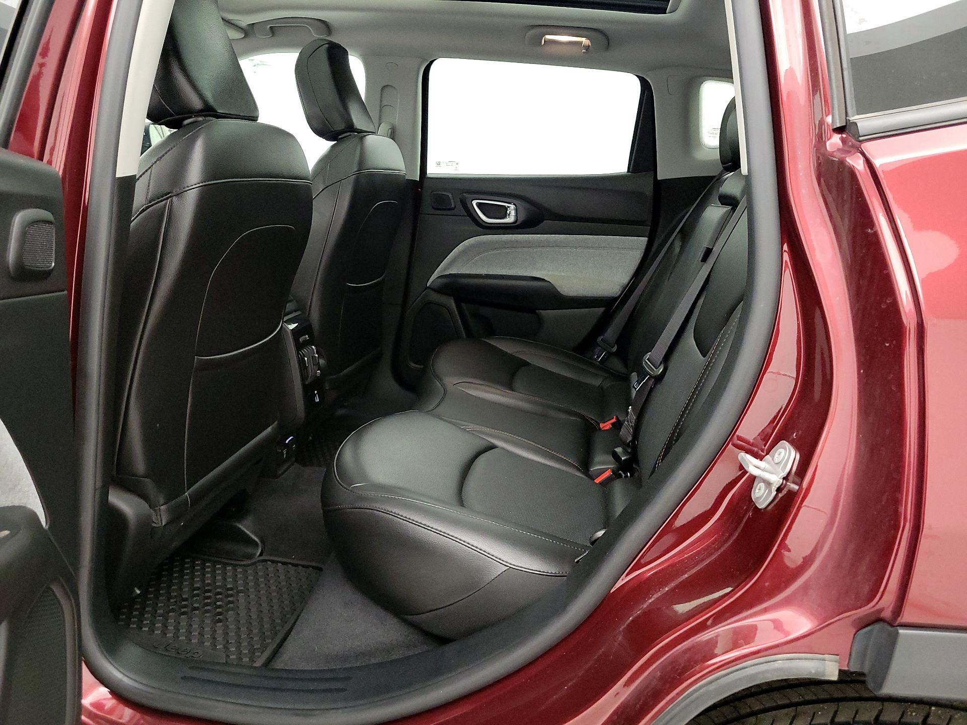 Thumbnail: 2022 Jeep Compass - 20