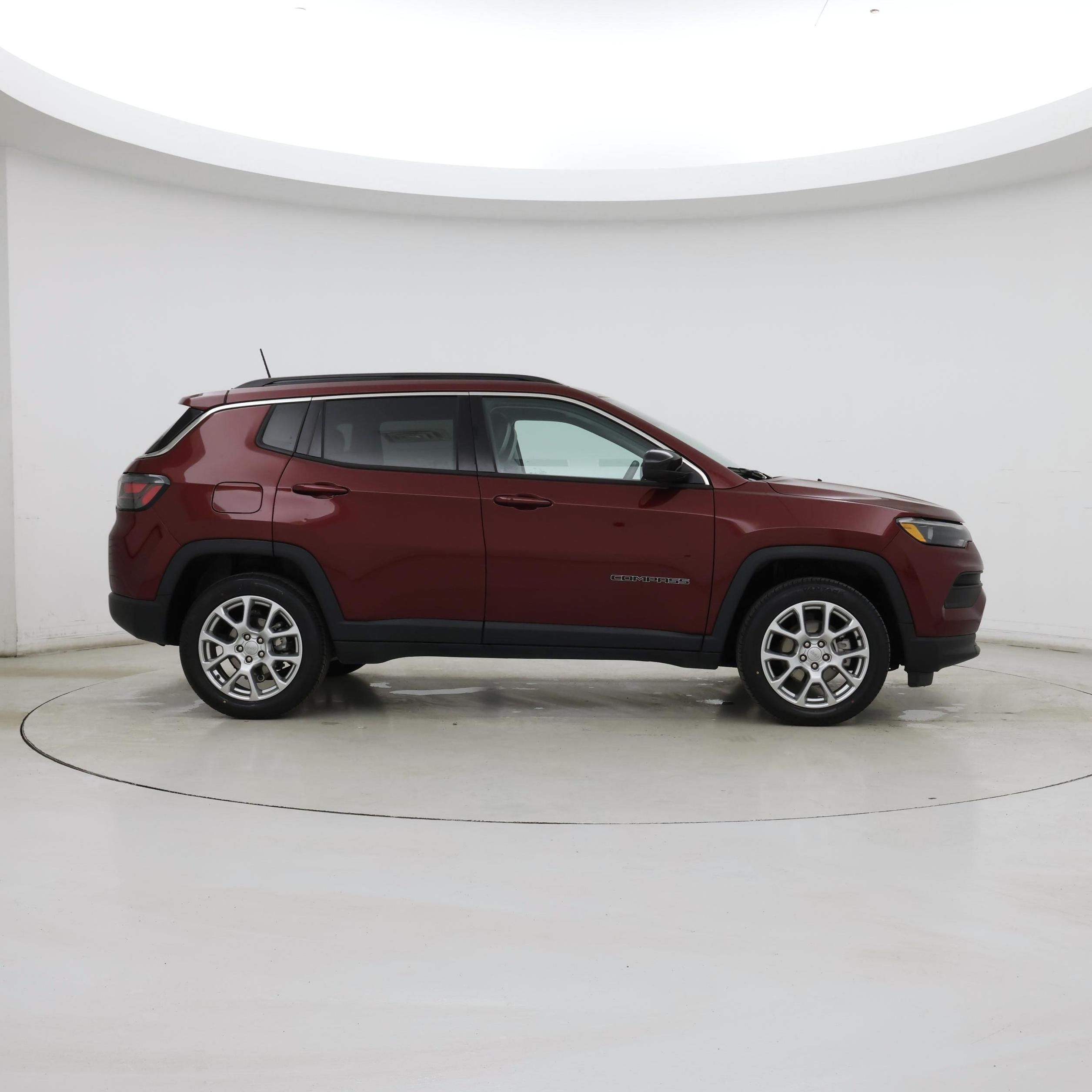 Thumbnail: 2022 Jeep Compass - 7