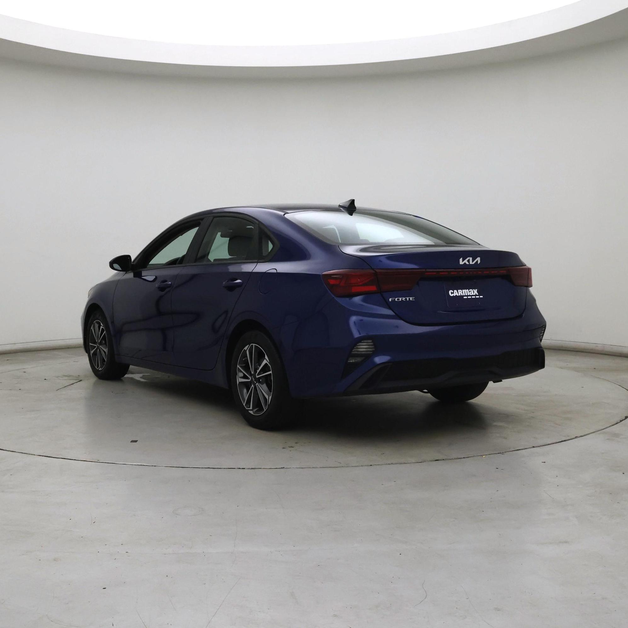 Thumbnail: 2022 Kia Forte - 2