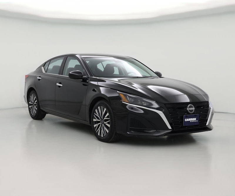 2023 Nissan Altima SV