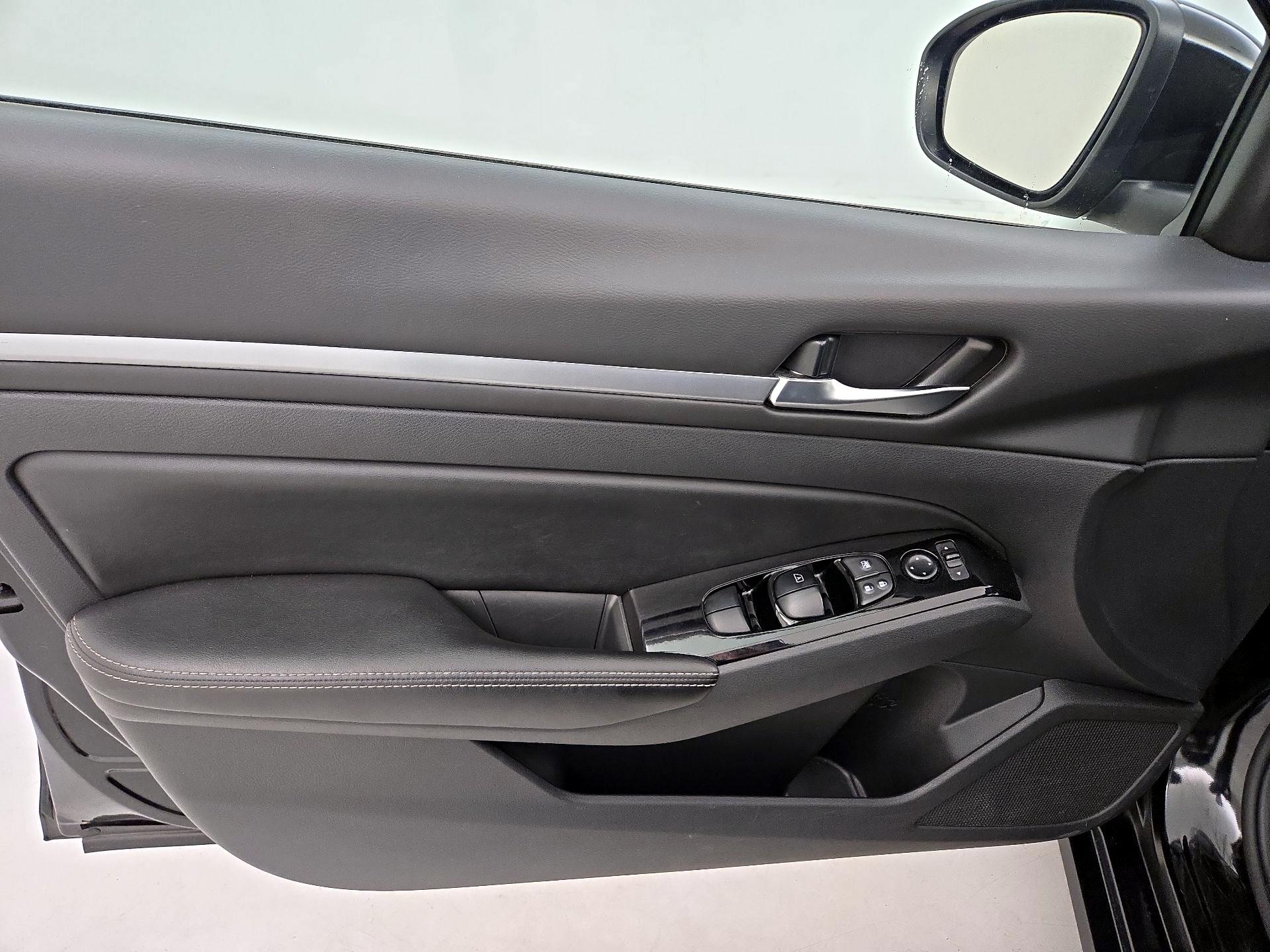 Thumbnail: 2023 Nissan Altima - 12