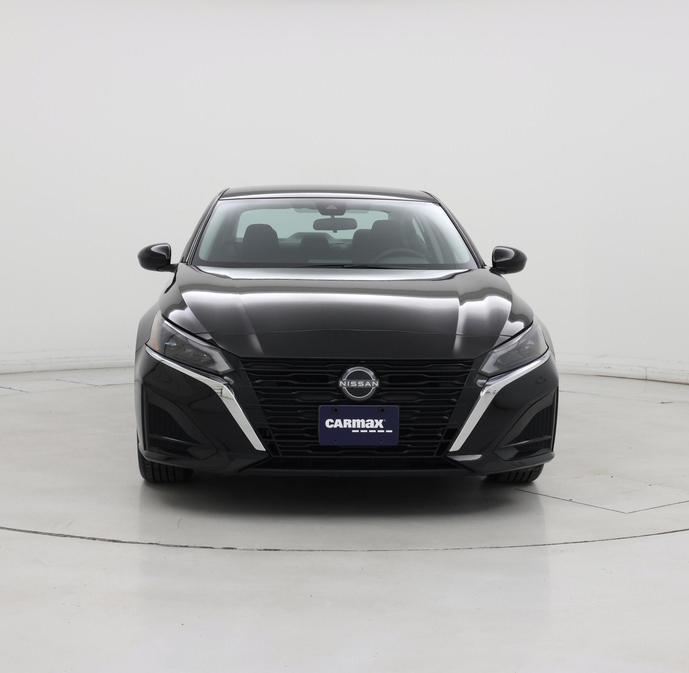 Thumbnail: 2023 Nissan Altima - 5