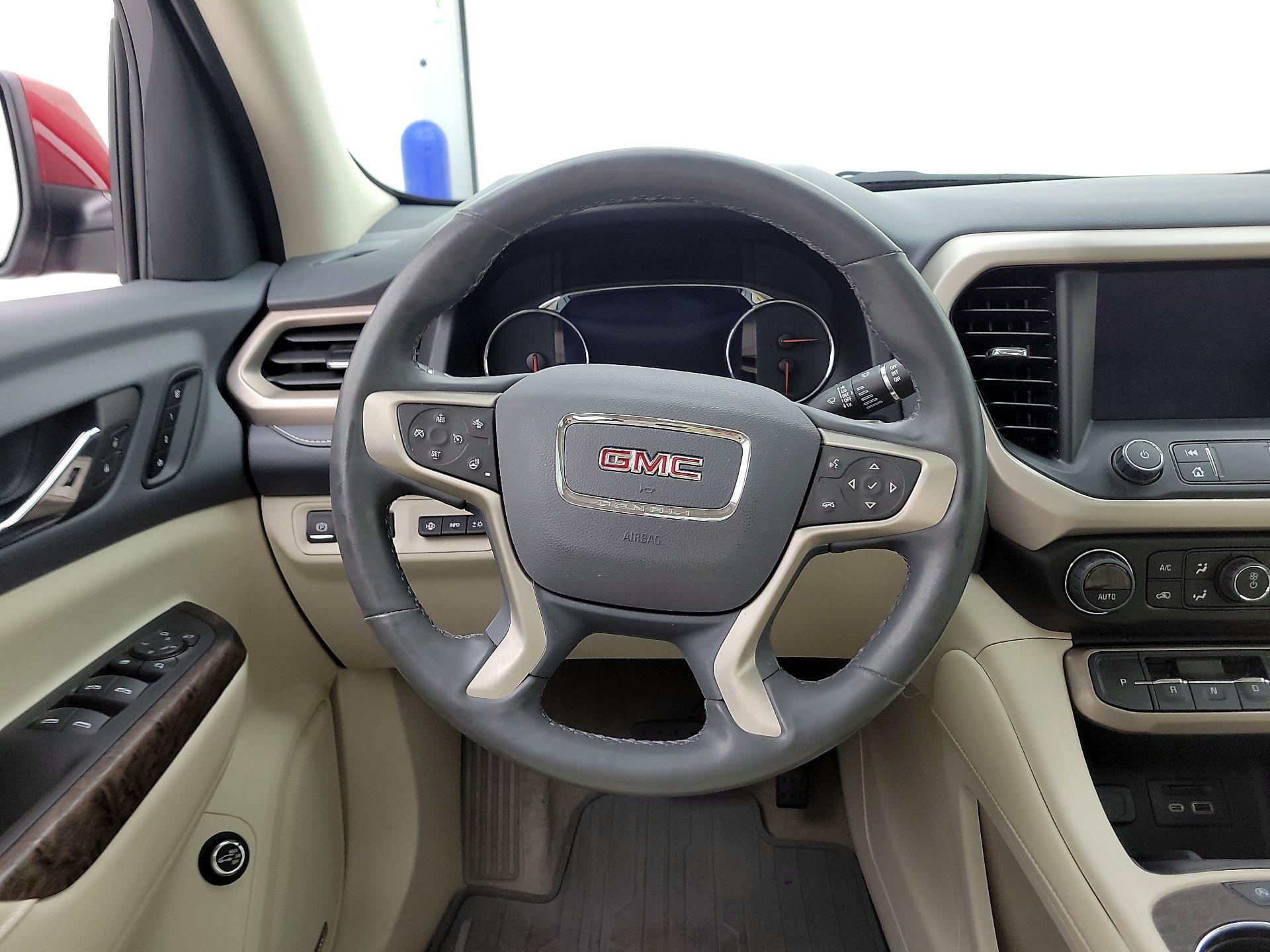 Thumbnail: 2023 GMC Acadia - 10