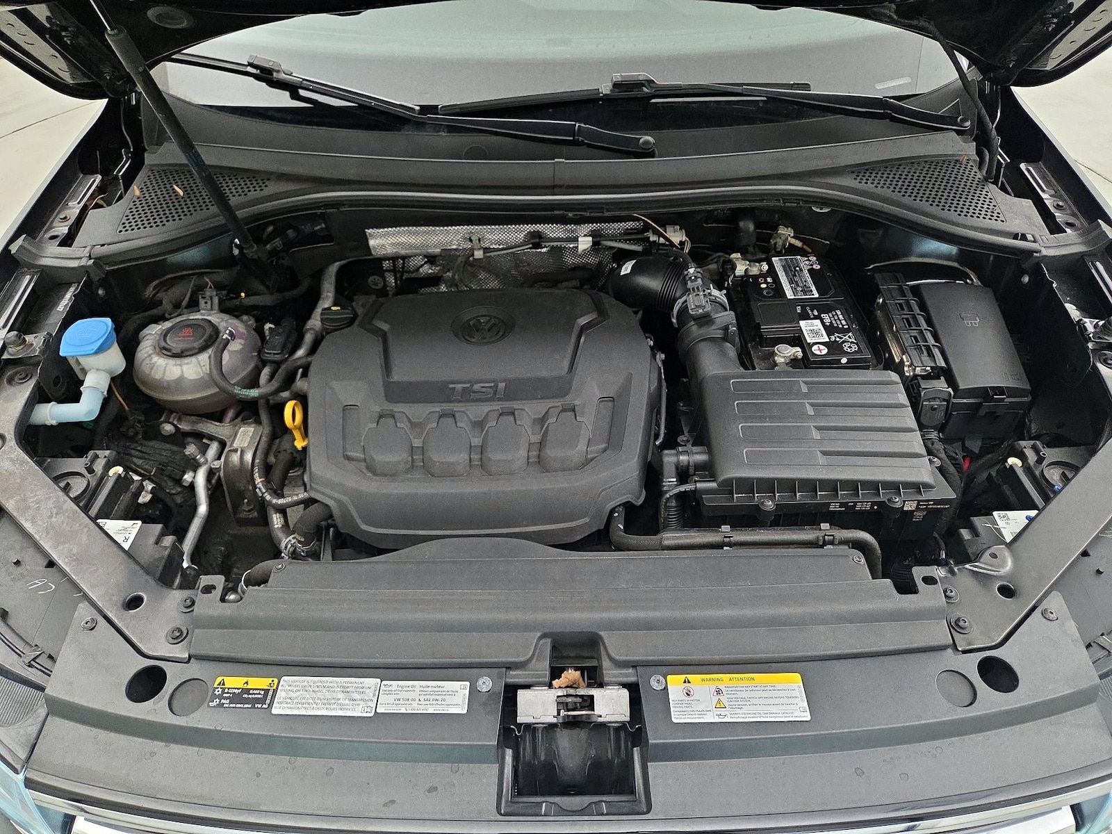 2022 Volkswagen Tiguan SE - Photo 23
