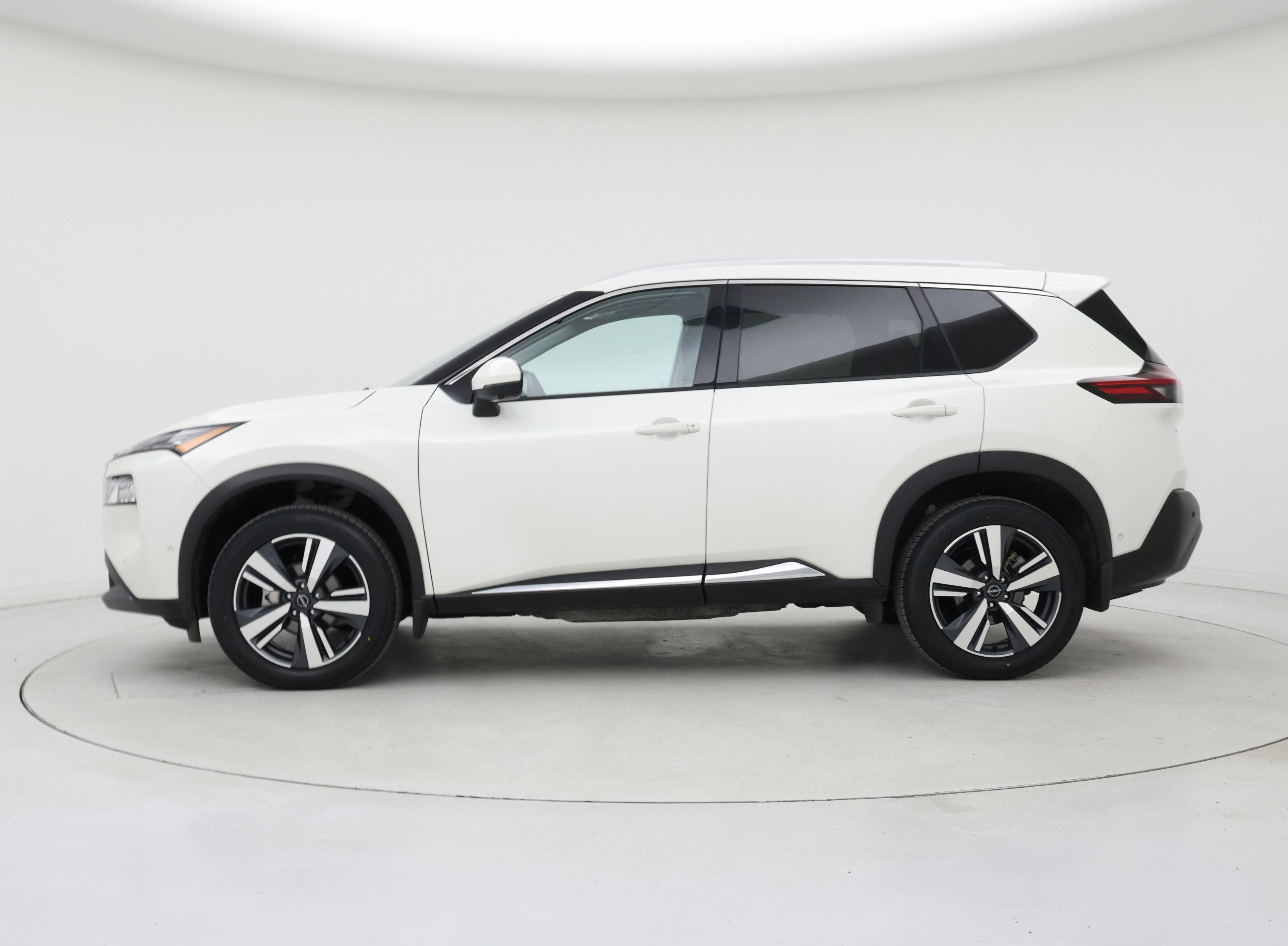 Thumbnail: 2023 Nissan Rogue - 3