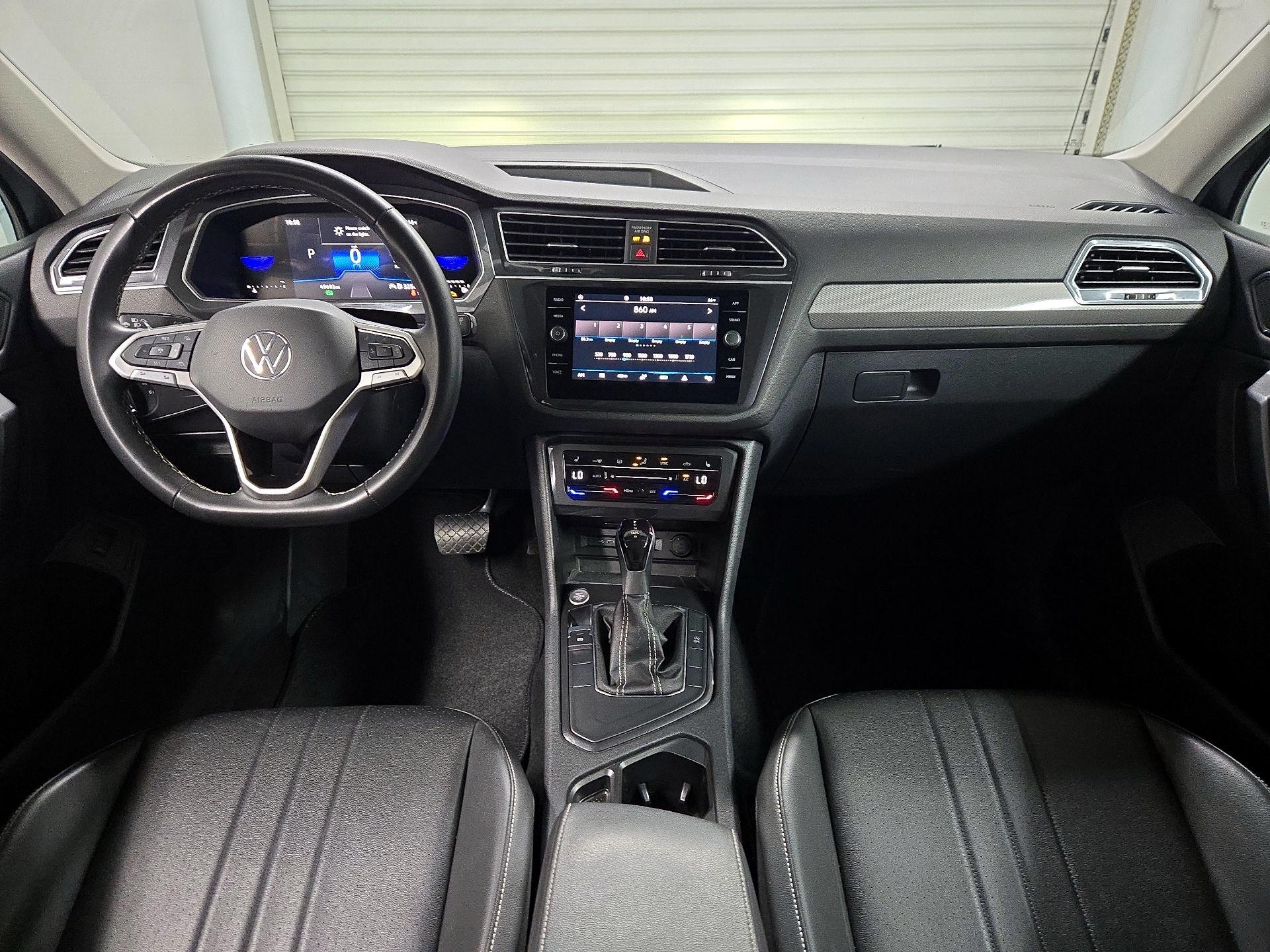 Thumbnail: 2024 Volkswagen Tiguan - 9