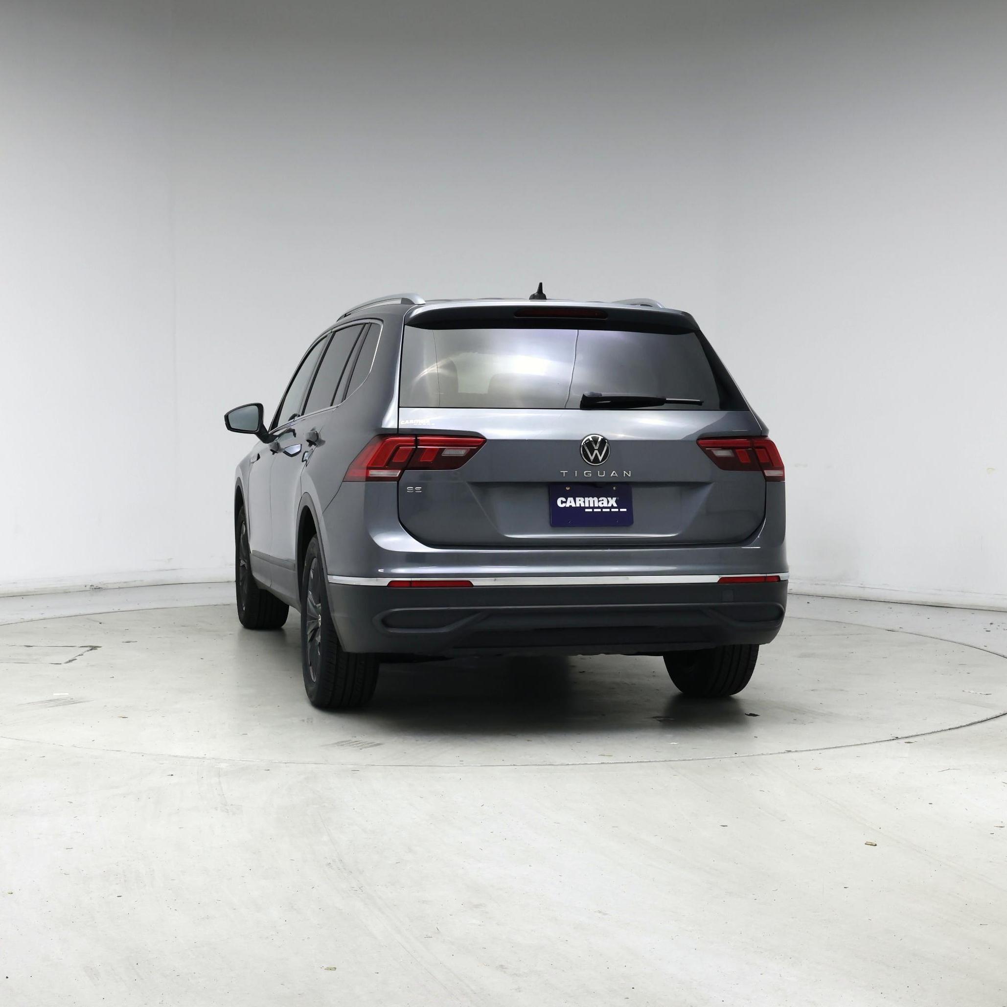 Thumbnail: 2024 Volkswagen Tiguan - 6