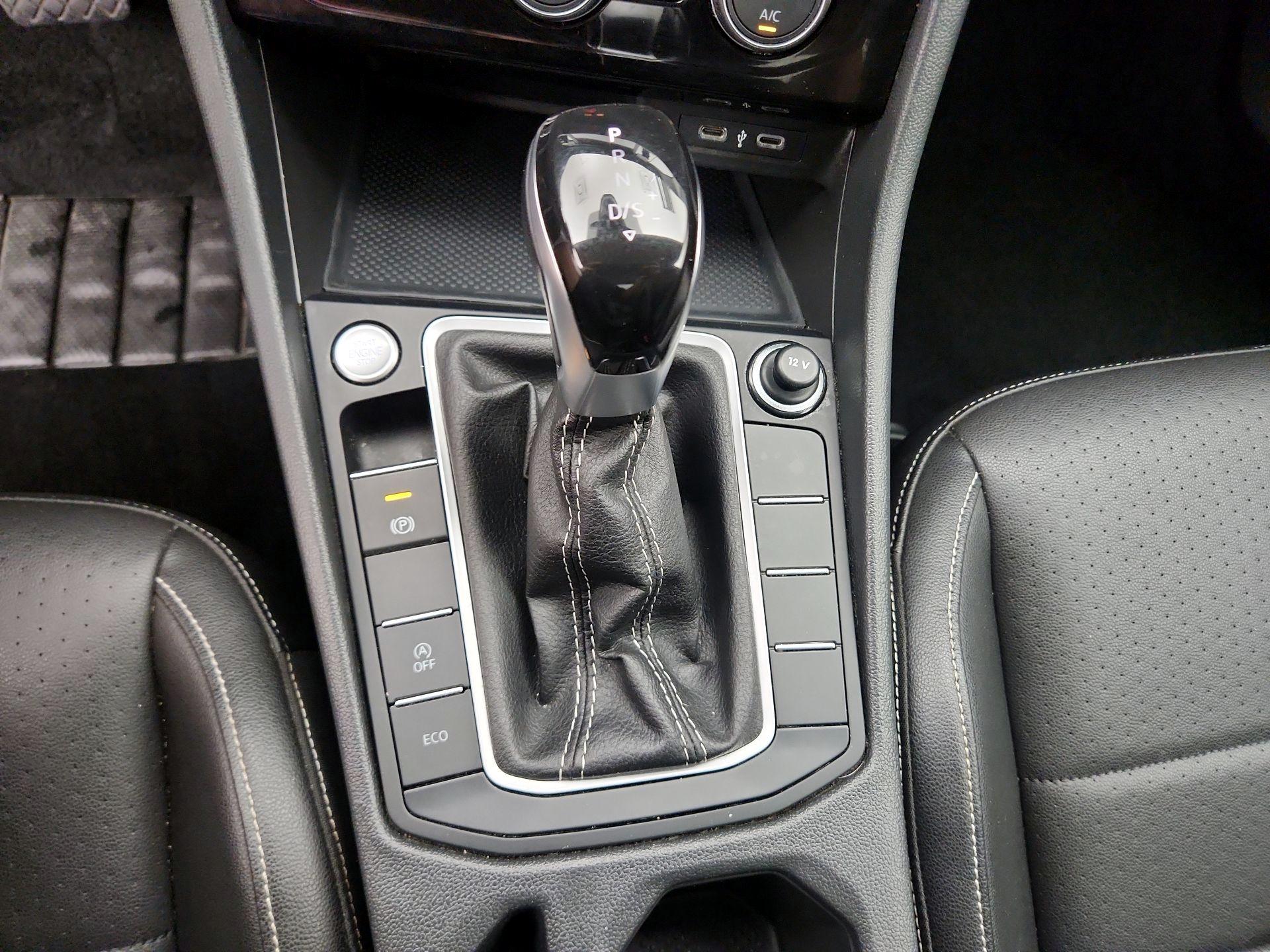 Thumbnail: 2024 Volkswagen Jetta - 17