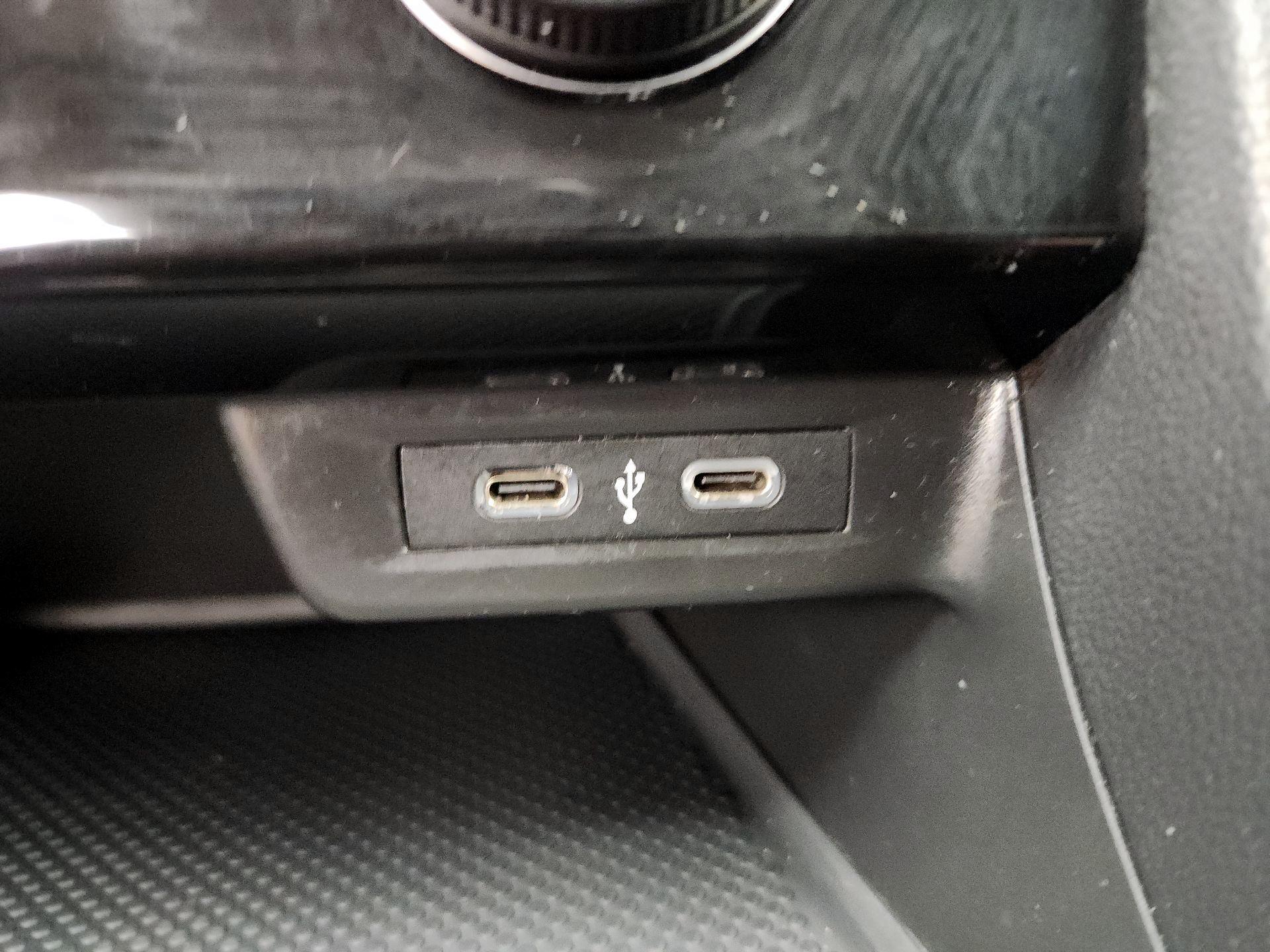 Thumbnail: 2024 Volkswagen Jetta - 18