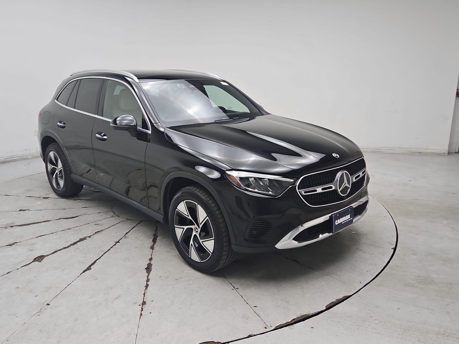 Thumbnail: 2024 Mercedes-Benz GLC - 1