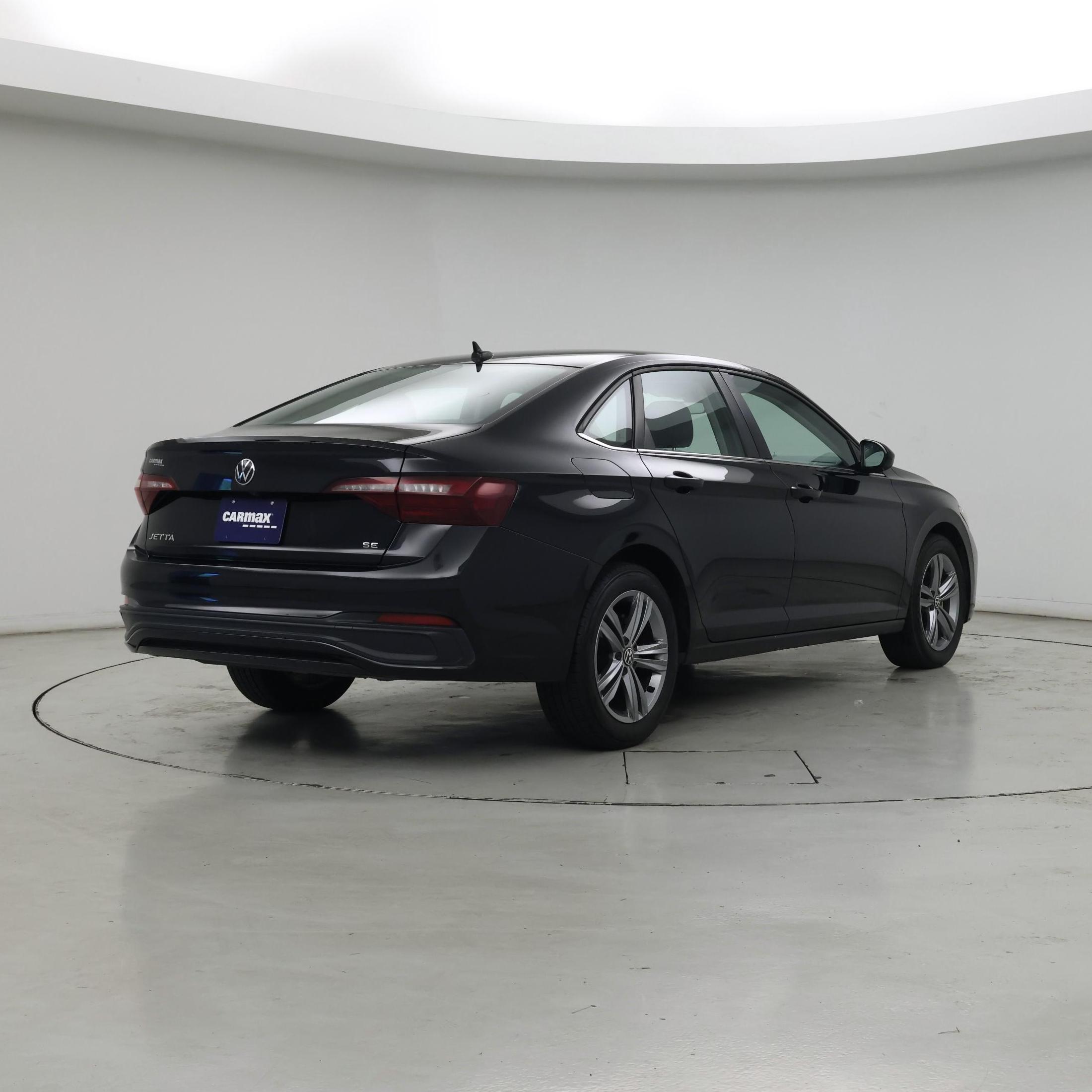 Thumbnail: 2024 Volkswagen Jetta - 8