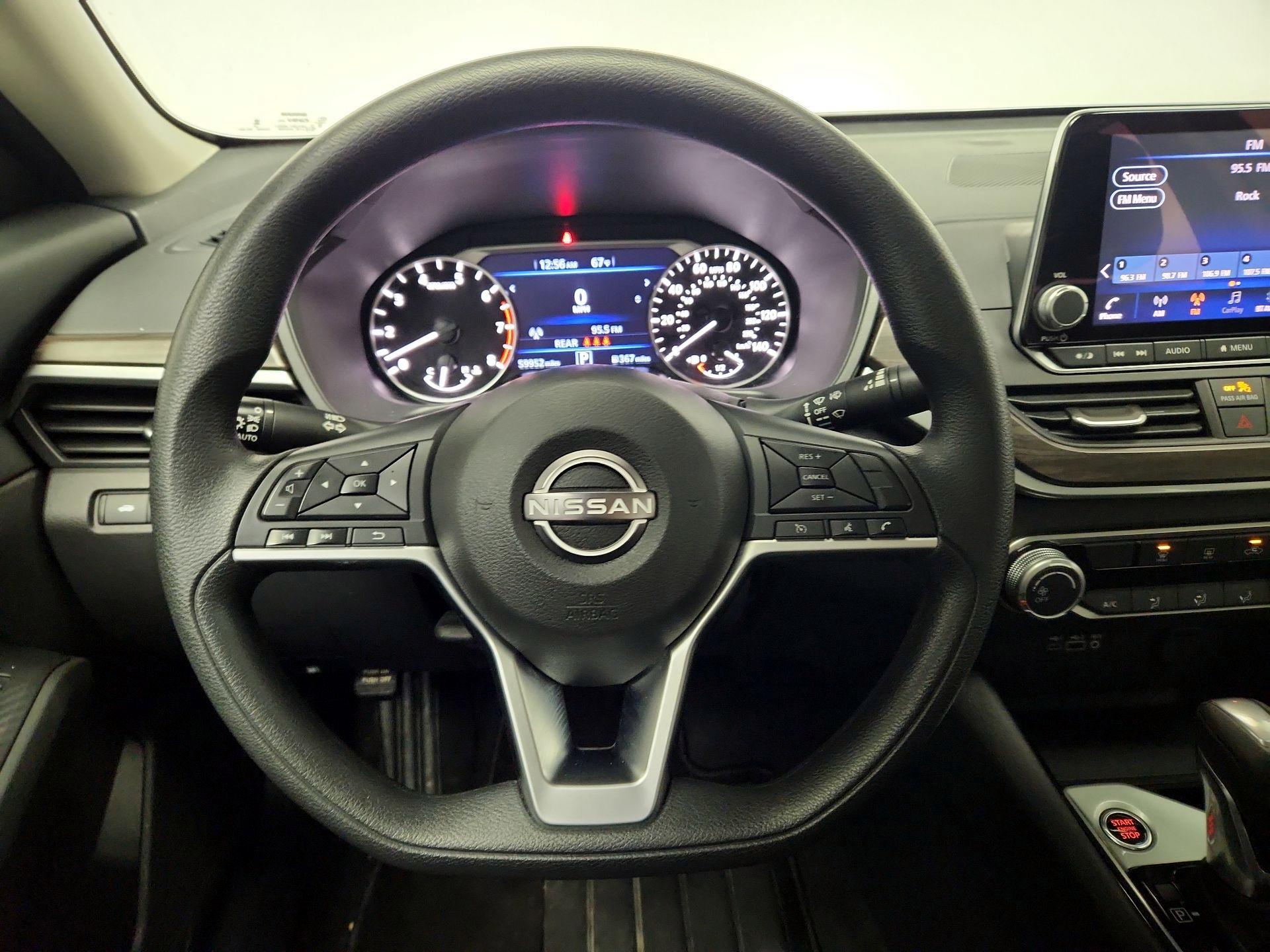 Thumbnail: 2024 Nissan Altima - 10