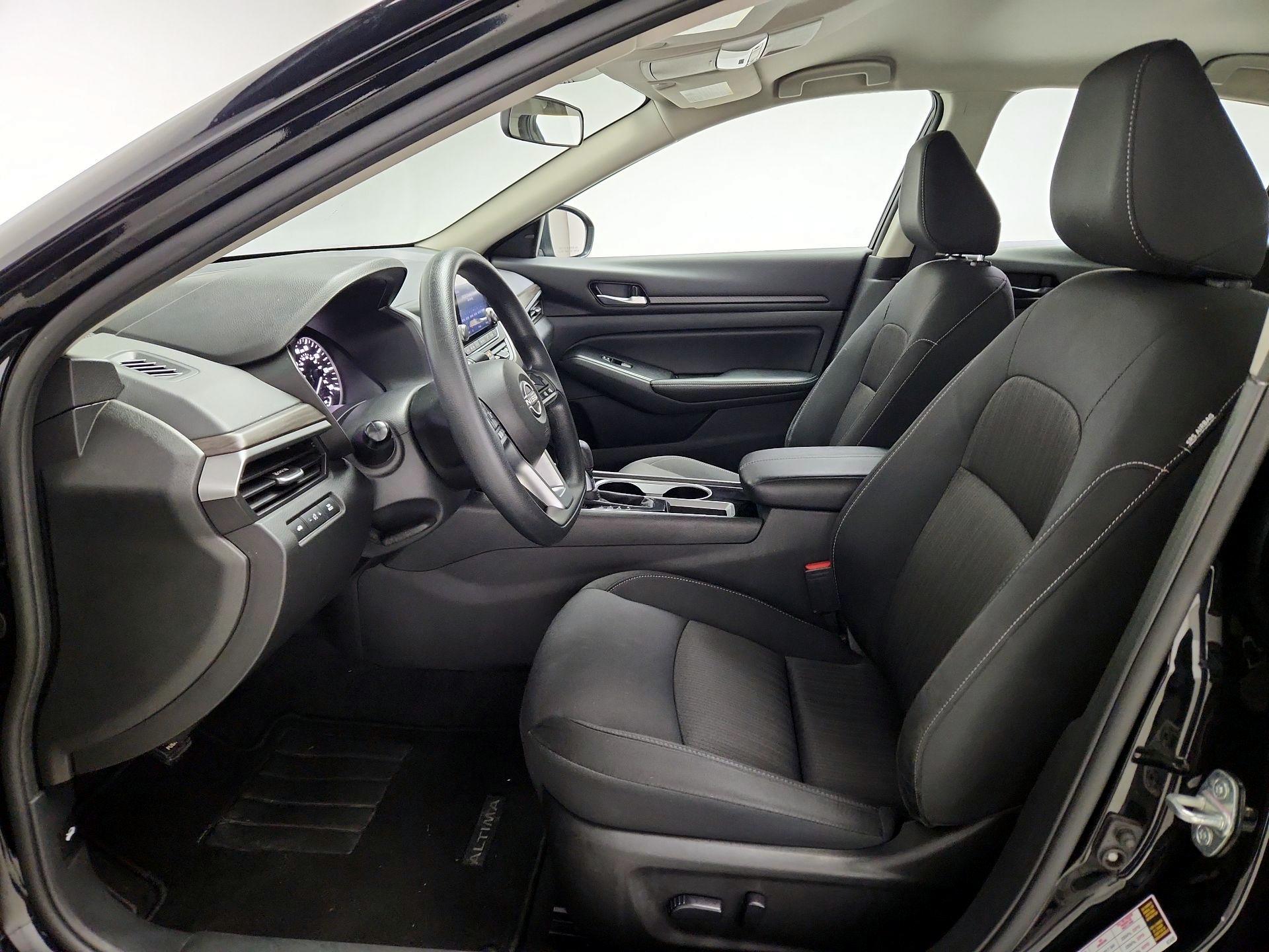 Thumbnail: 2024 Nissan Altima - 11