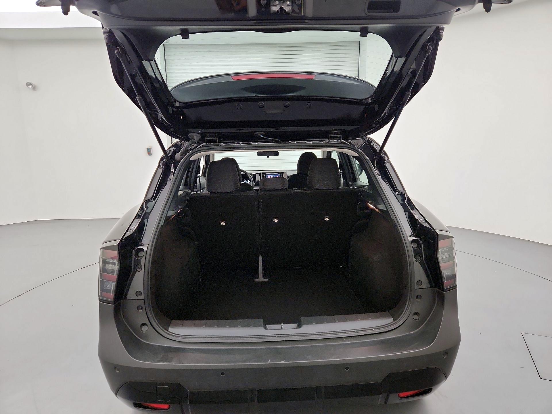 Thumbnail: 2025 Nissan Kicks - 20