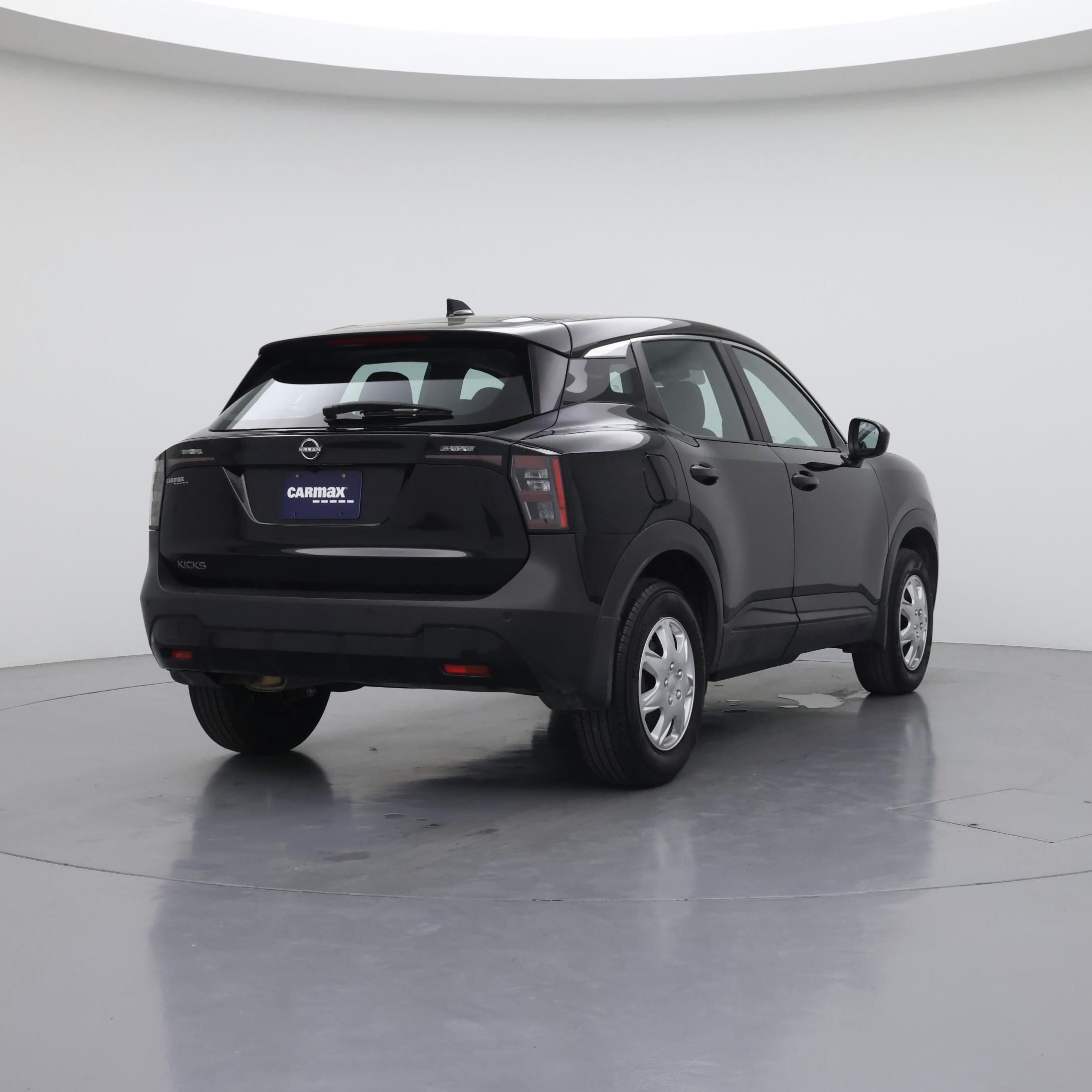 Thumbnail: 2025 Nissan Kicks - 8