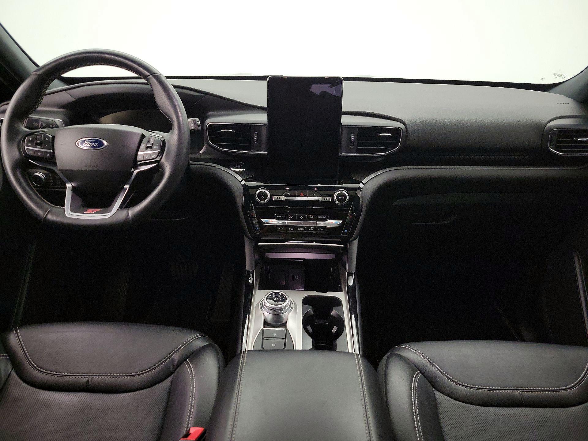 Thumbnail: 2022 Ford Explorer - 9