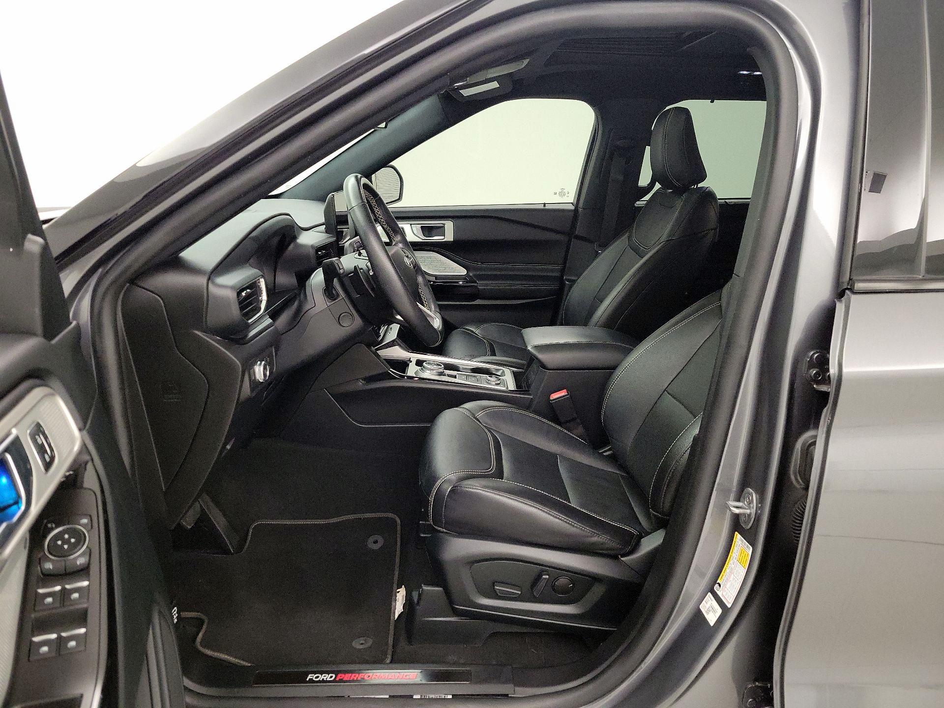 Thumbnail: 2022 Ford Explorer - 11