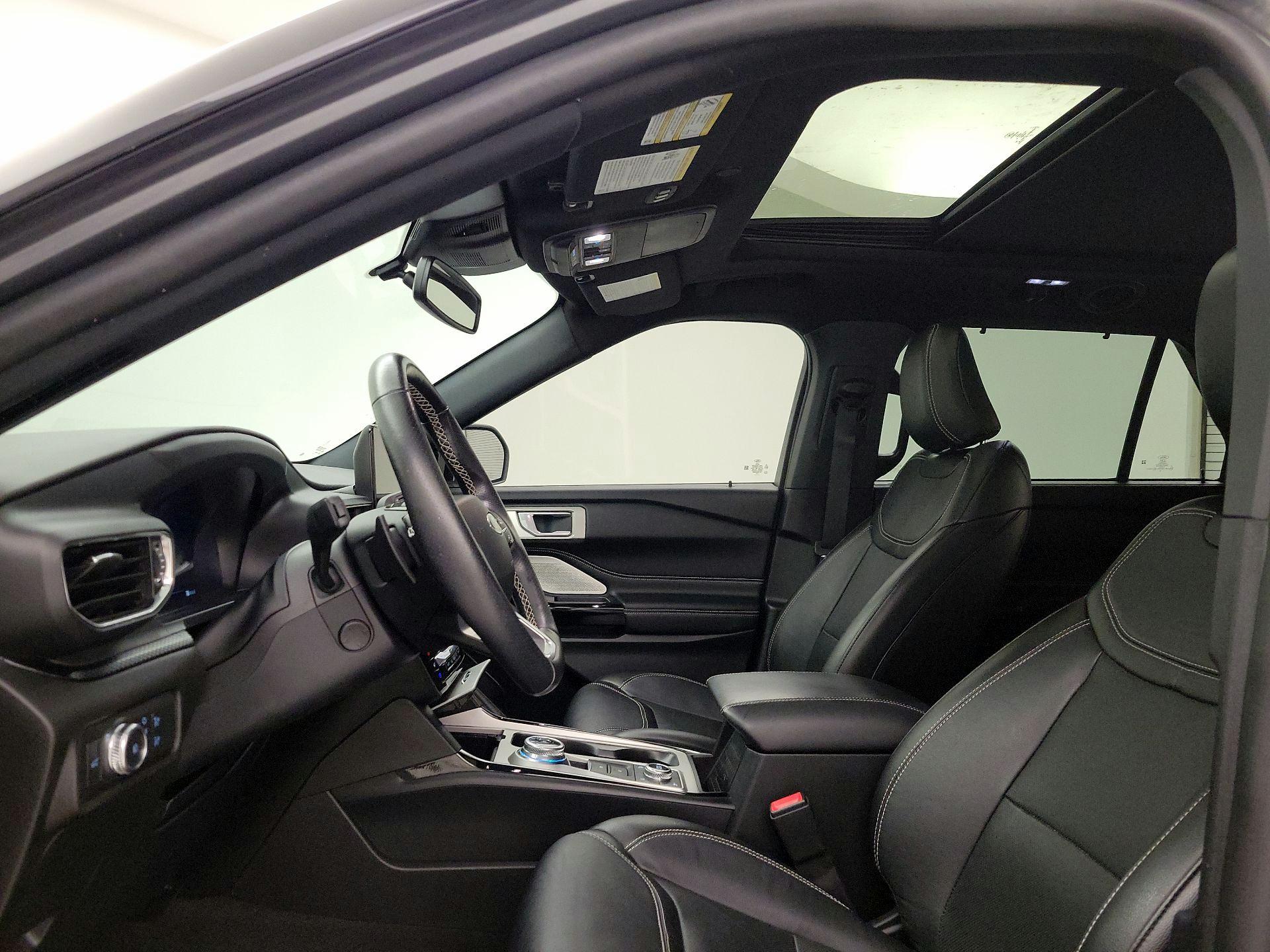 Thumbnail: 2022 Ford Explorer - 19