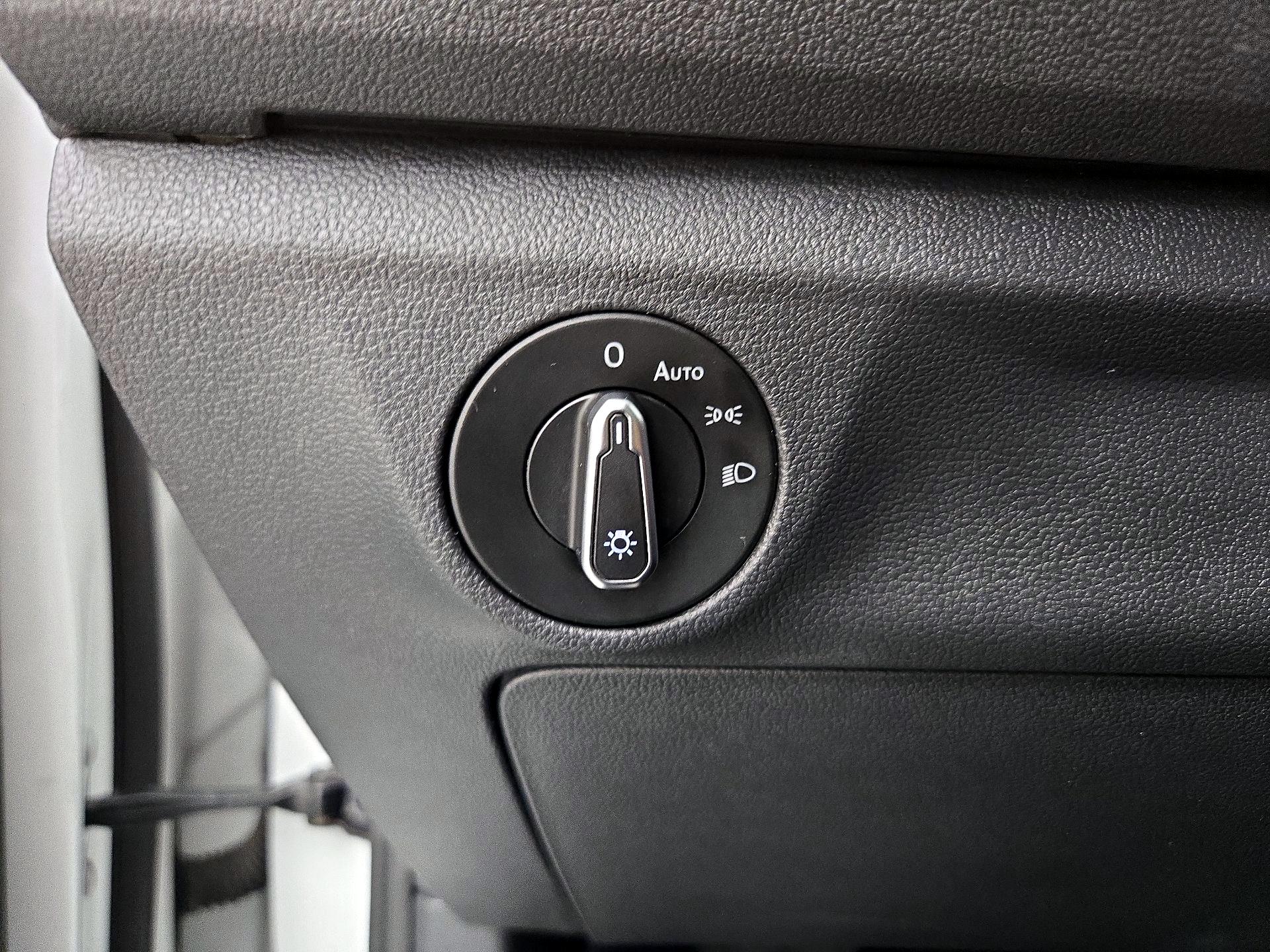 Thumbnail: 2024 Volkswagen Jetta - 13