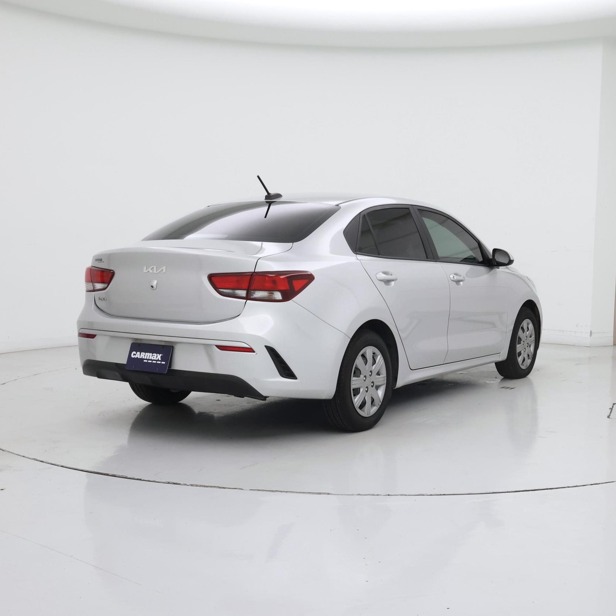 Thumbnail: 2023 Kia Rio - 8