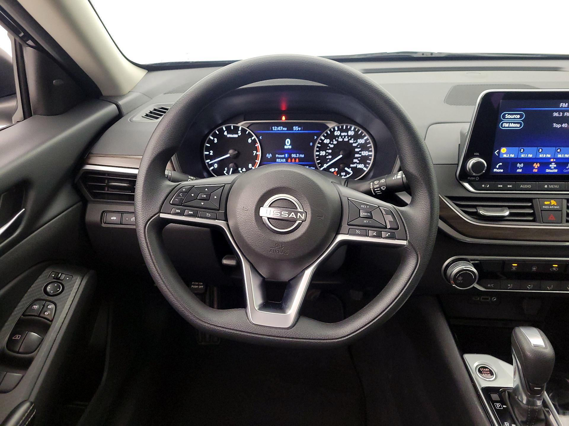 Thumbnail: 2024 Nissan Altima - 10