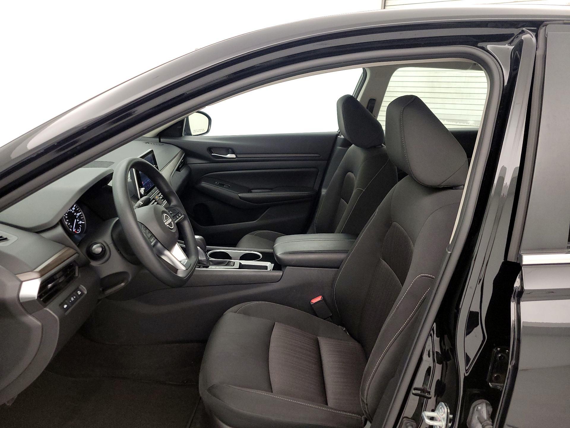 Thumbnail: 2024 Nissan Altima - 11