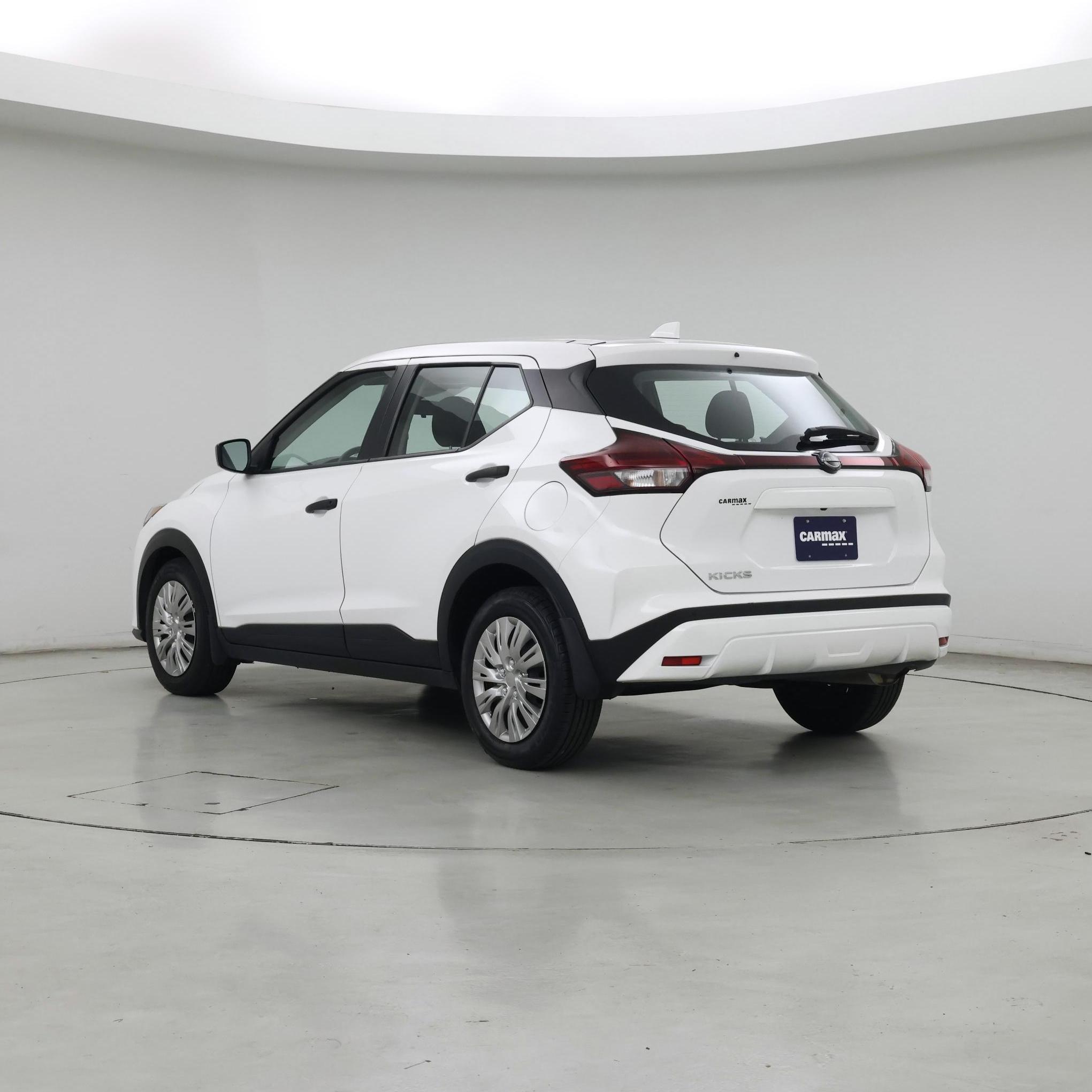 Thumbnail: 2024 Nissan Kicks - 2