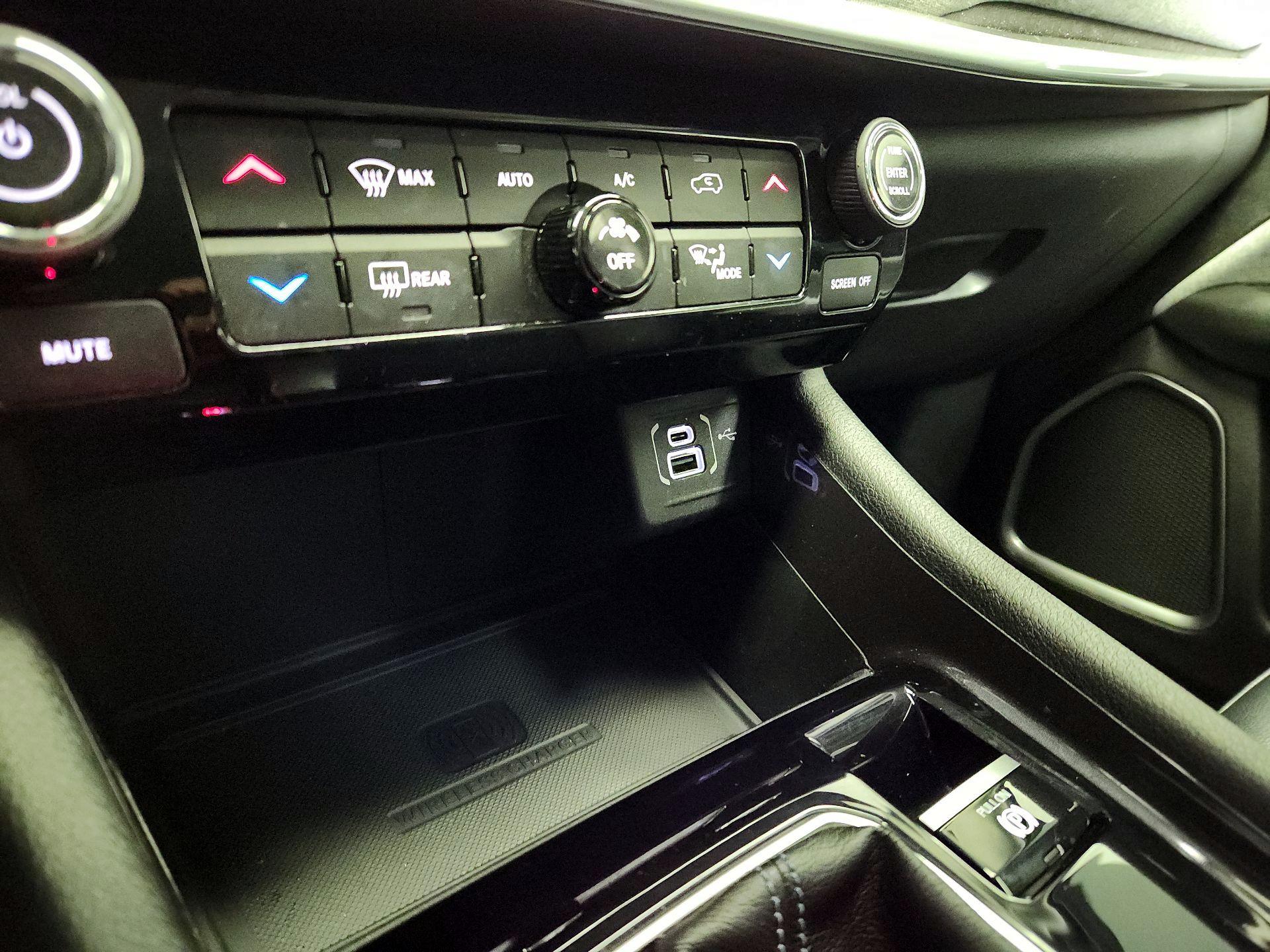 Thumbnail: 2022 Jeep Compass - 18