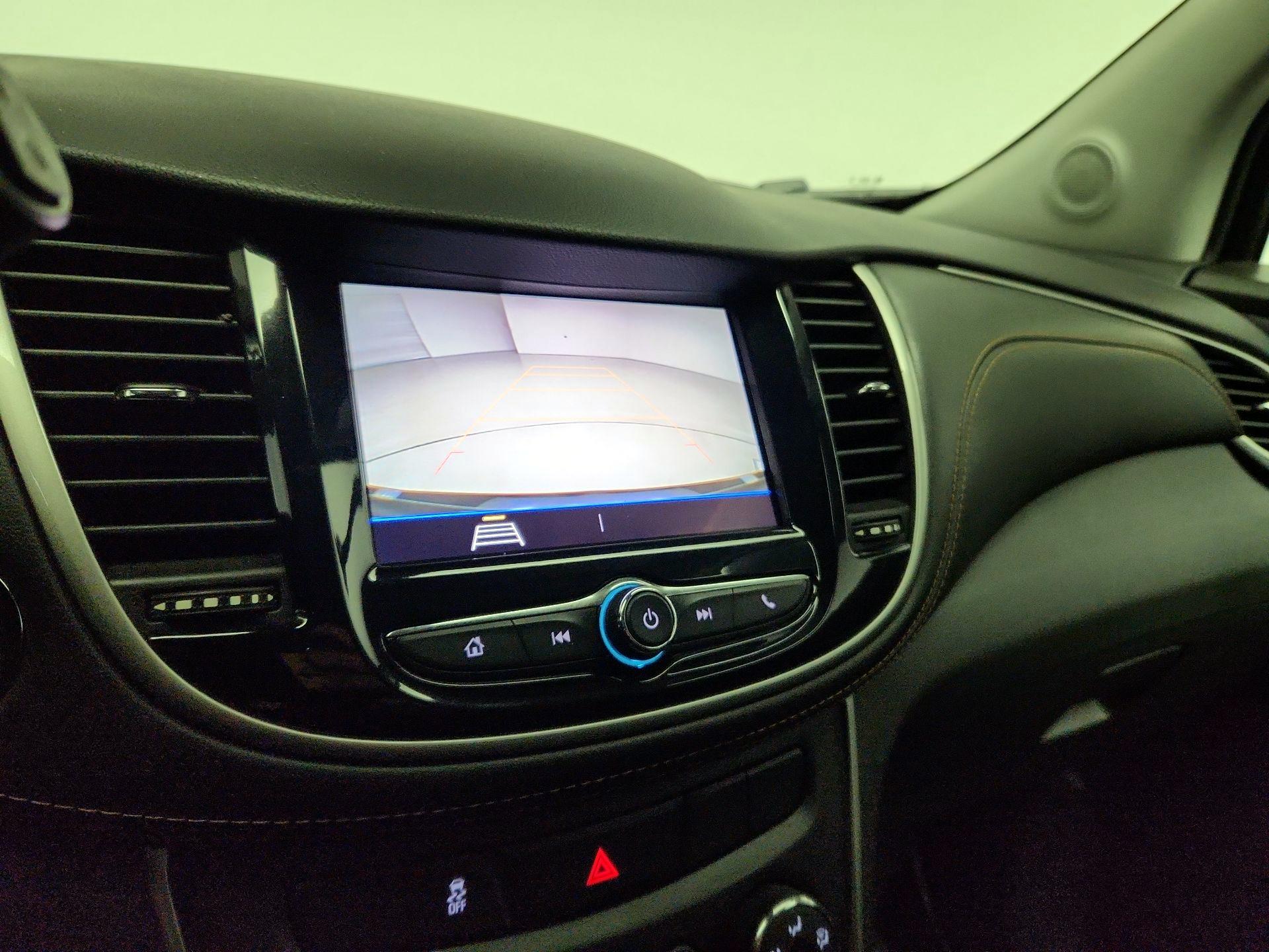 Thumbnail: 2020 Chevrolet Trax - 14