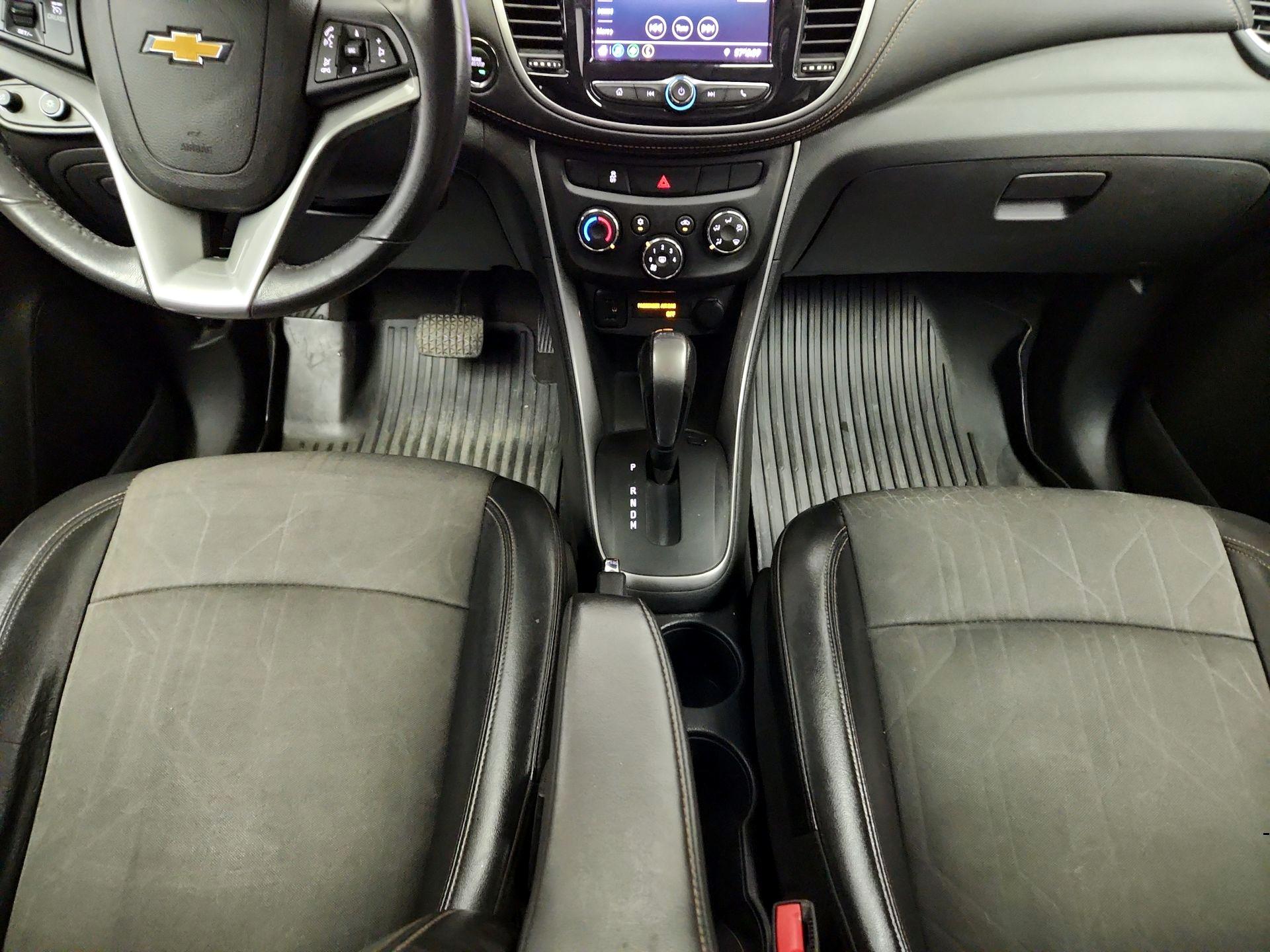 Thumbnail: 2020 Chevrolet Trax - 17