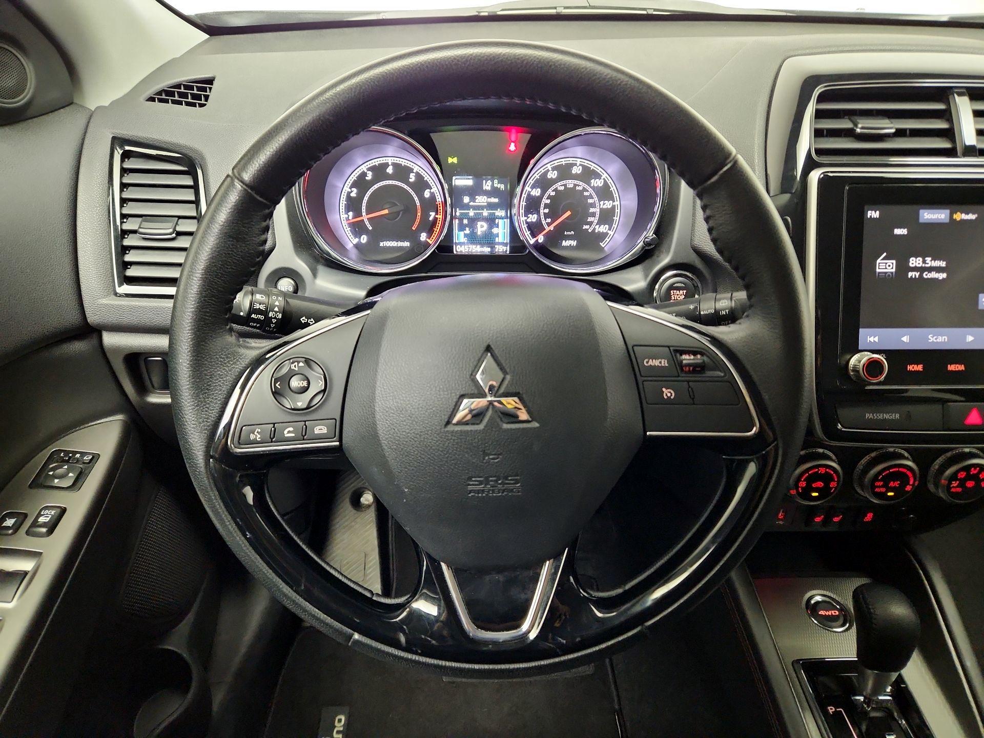 Thumbnail: 2024 Mitsubishi Outlander Sport - 10