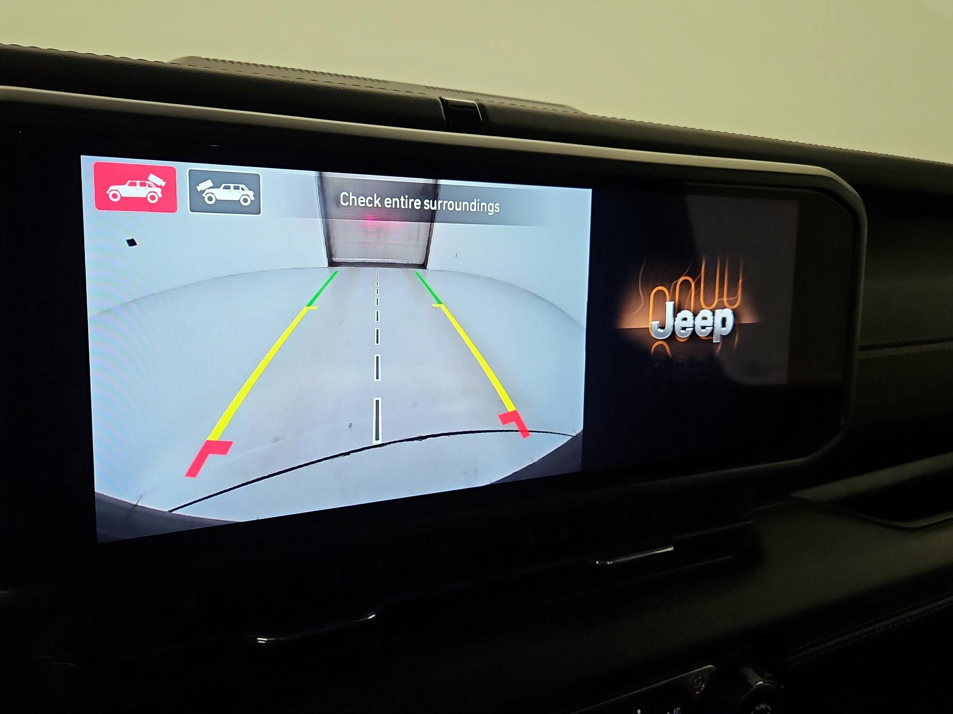 Thumbnail: 2025 Jeep Wrangler - 15