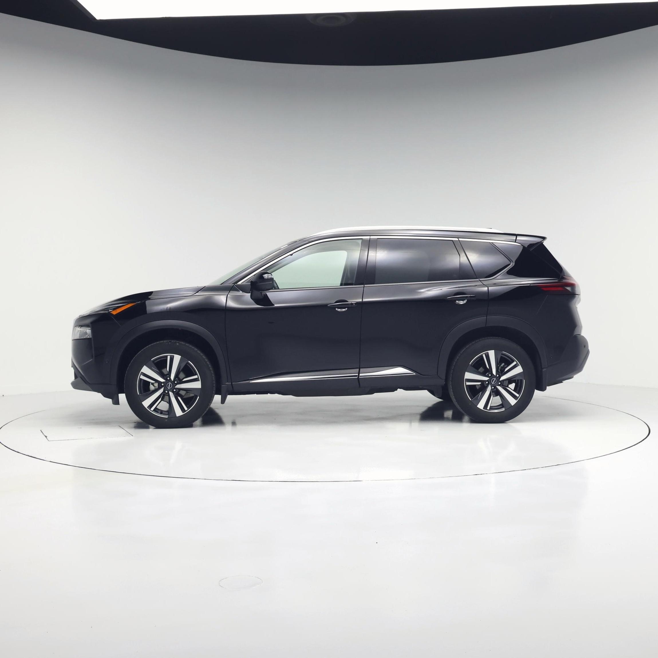Thumbnail: 2023 Nissan Rogue - 3