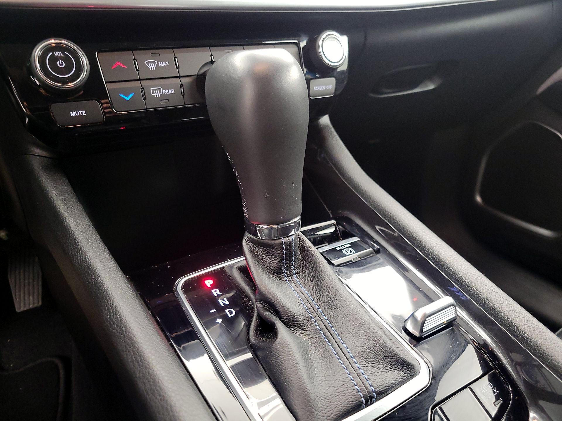 Thumbnail: 2022 Jeep Compass - 15